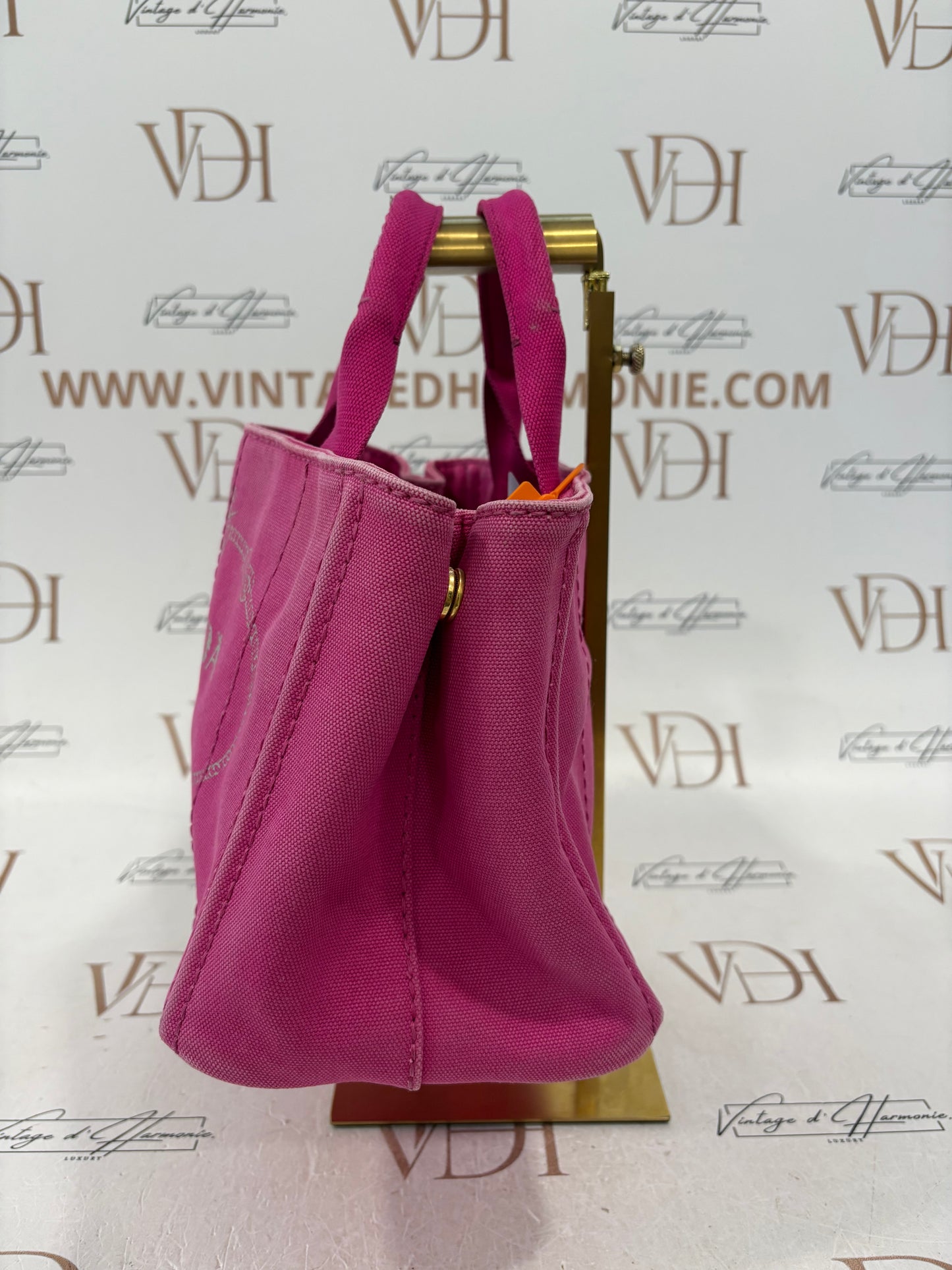 018335 - Prada Canapa