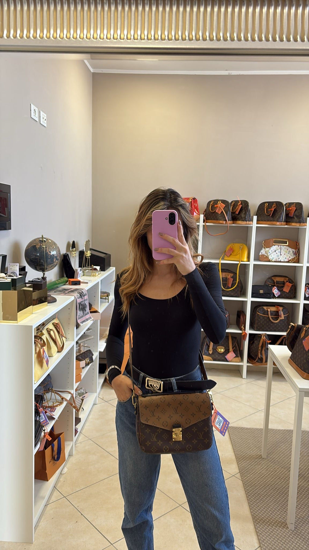 Louis Vuitton Metis Reverse