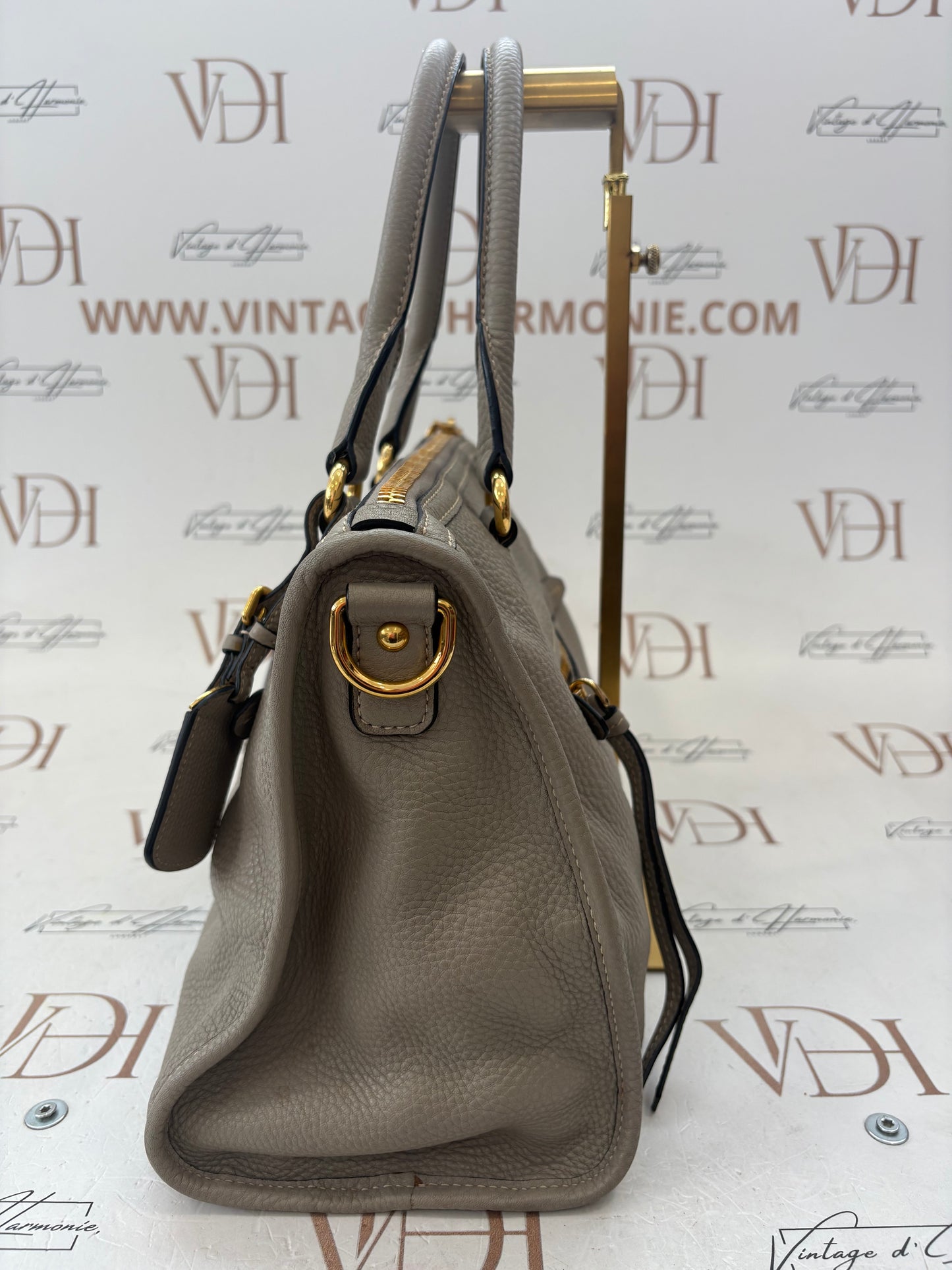 200750 - Prada