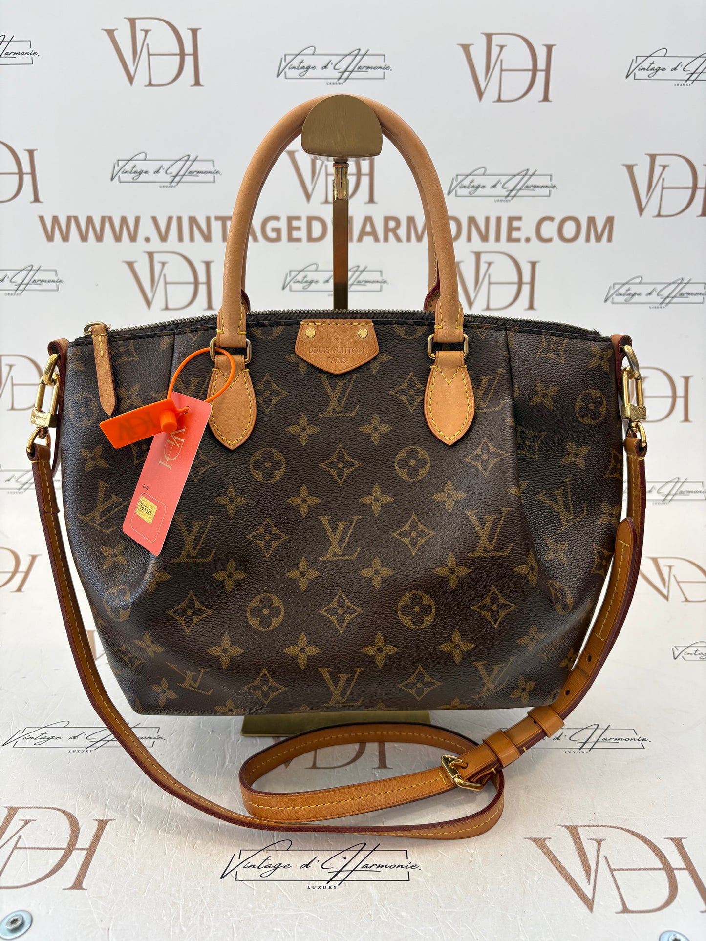 383325 - Louis Vuitton Turenne