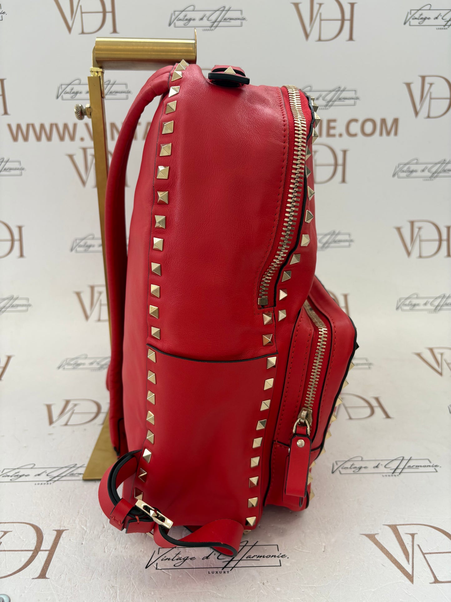 201413 - Valentino Rockstud