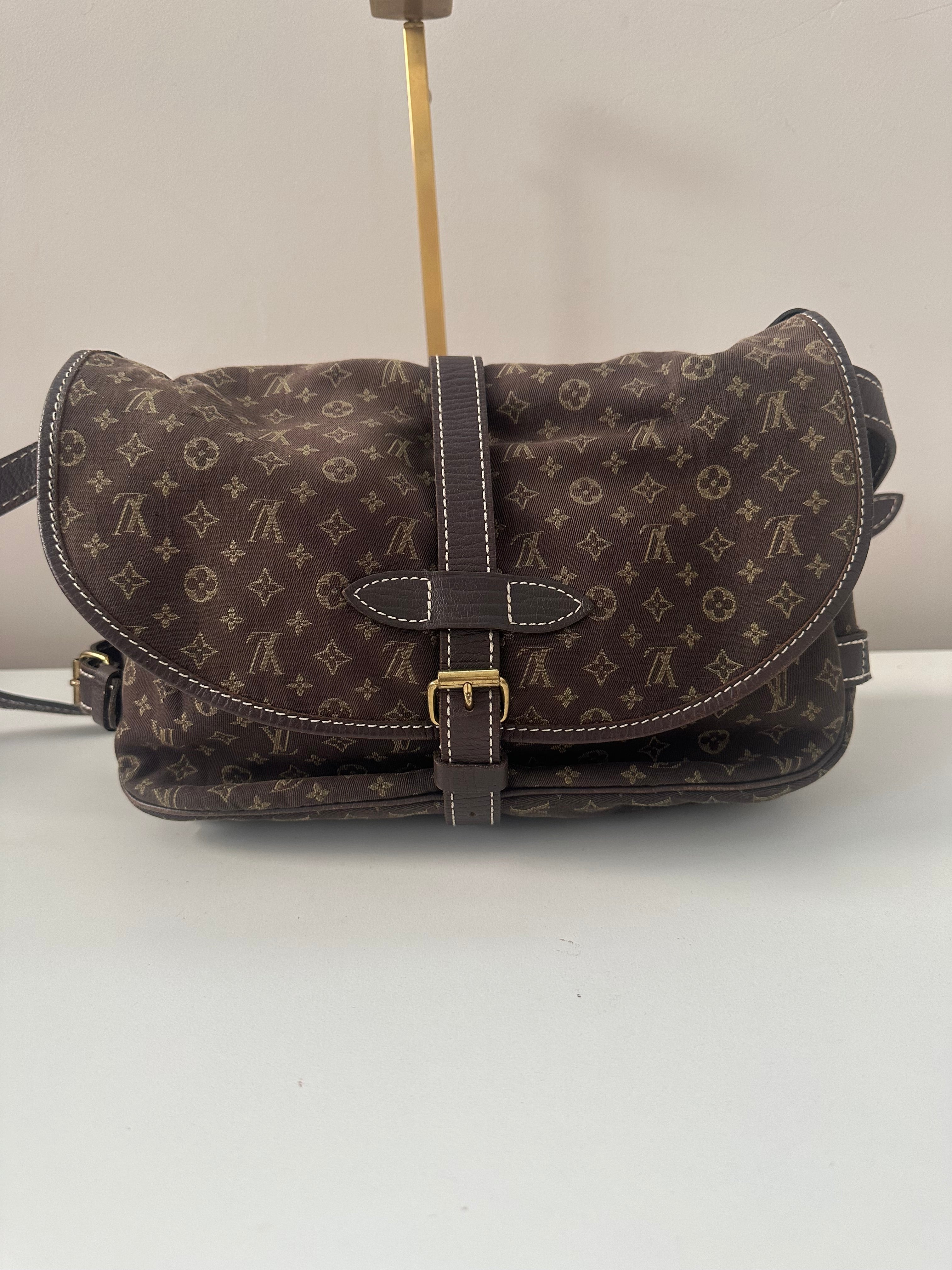Louis Vuitton Mini Lin Saumur 30