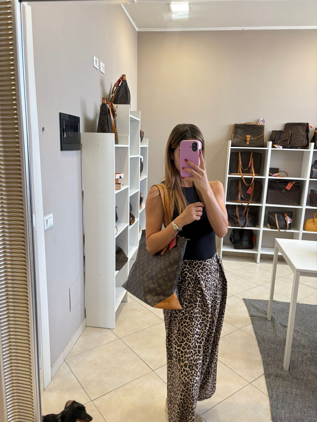 Louis Vuitton Cabas Mezzo