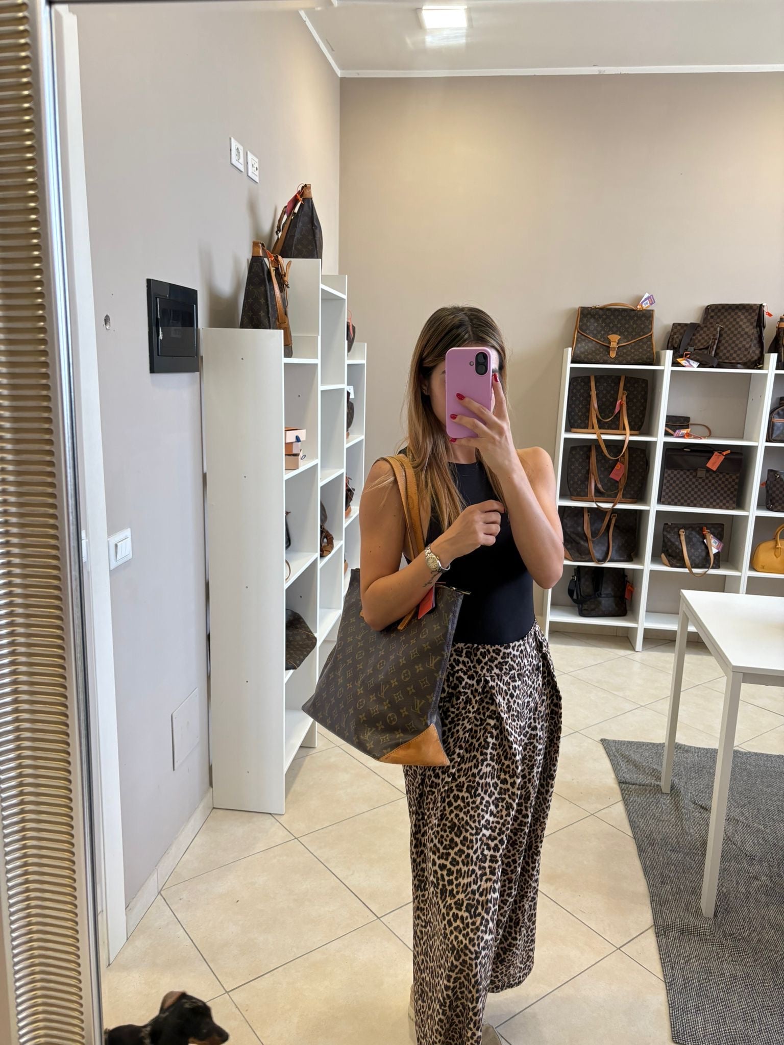 Louis Vuitton Cabas Mezzo