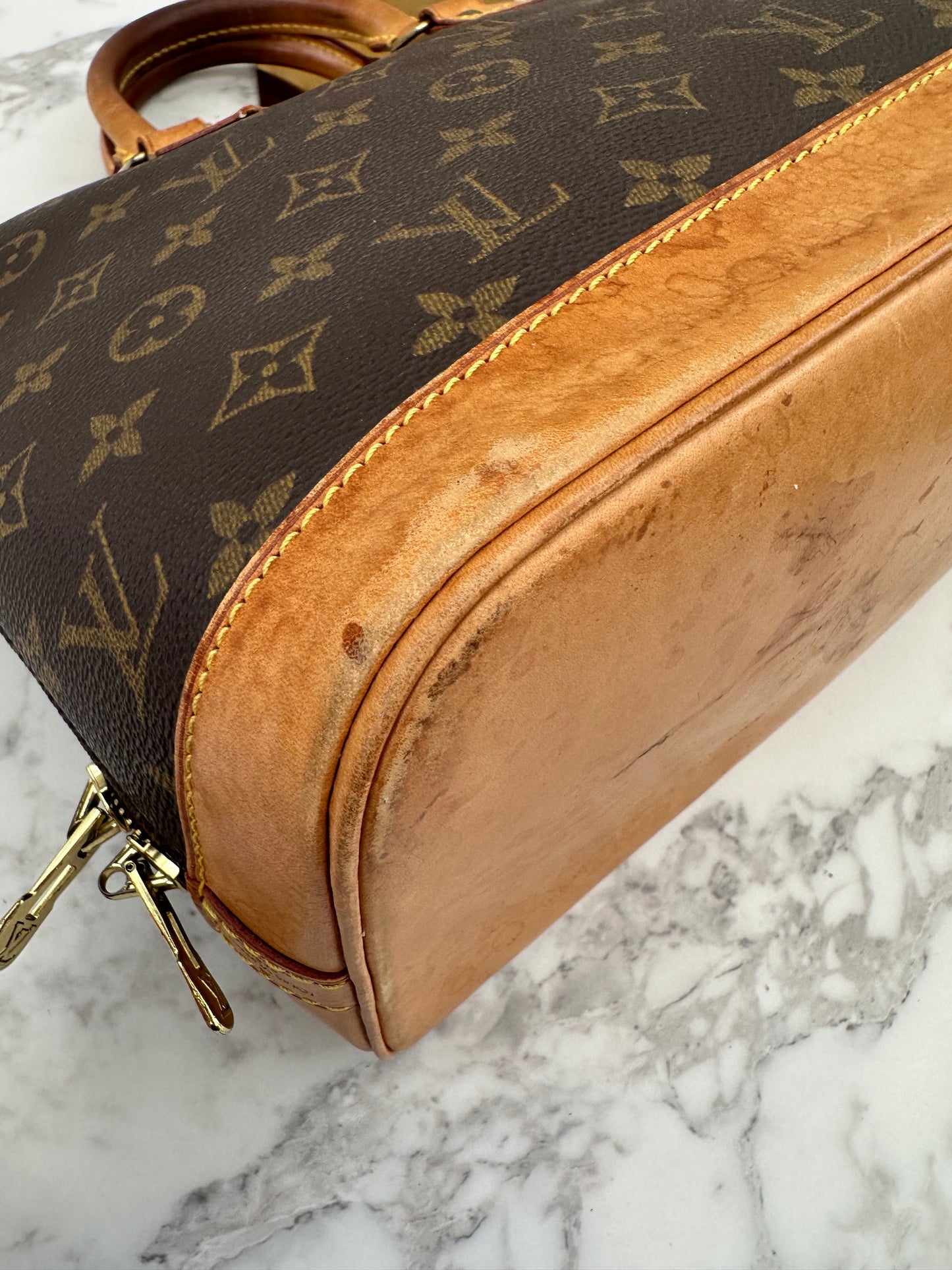 Louis Vuitton Alma