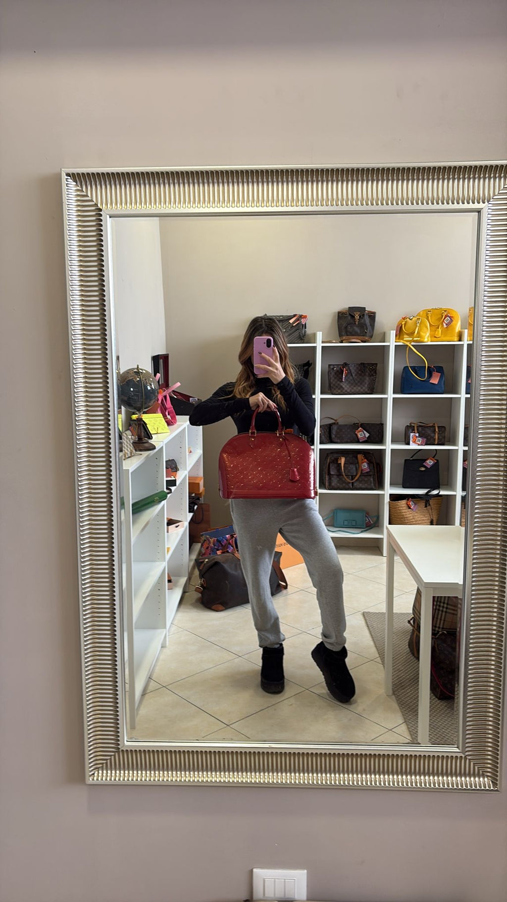 Louis Vuitton Alma GM Vernis Red