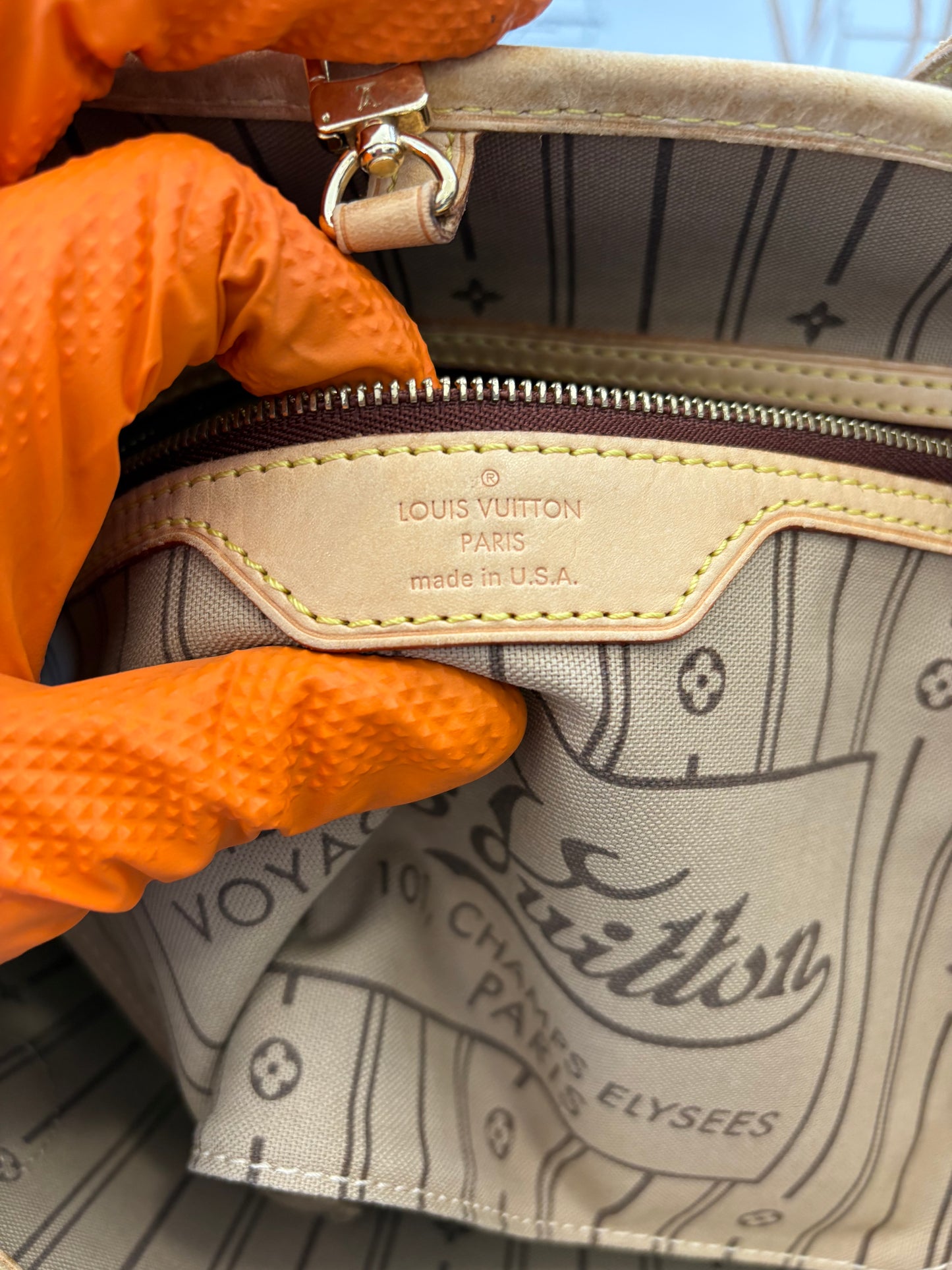018849 - Louis Vuitton Neverfull MM