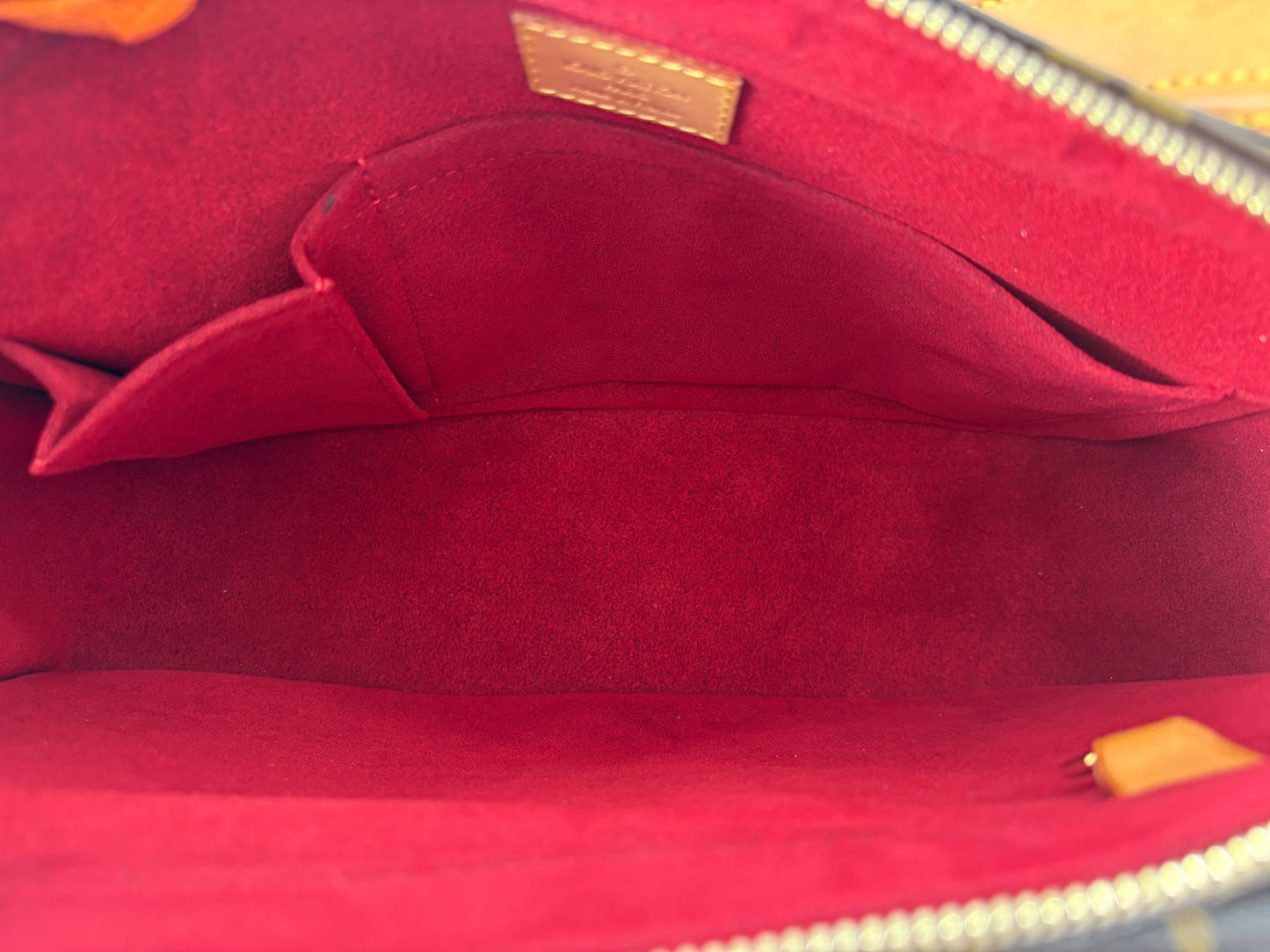 017103 - Louis Vuitton Viva Cite GM