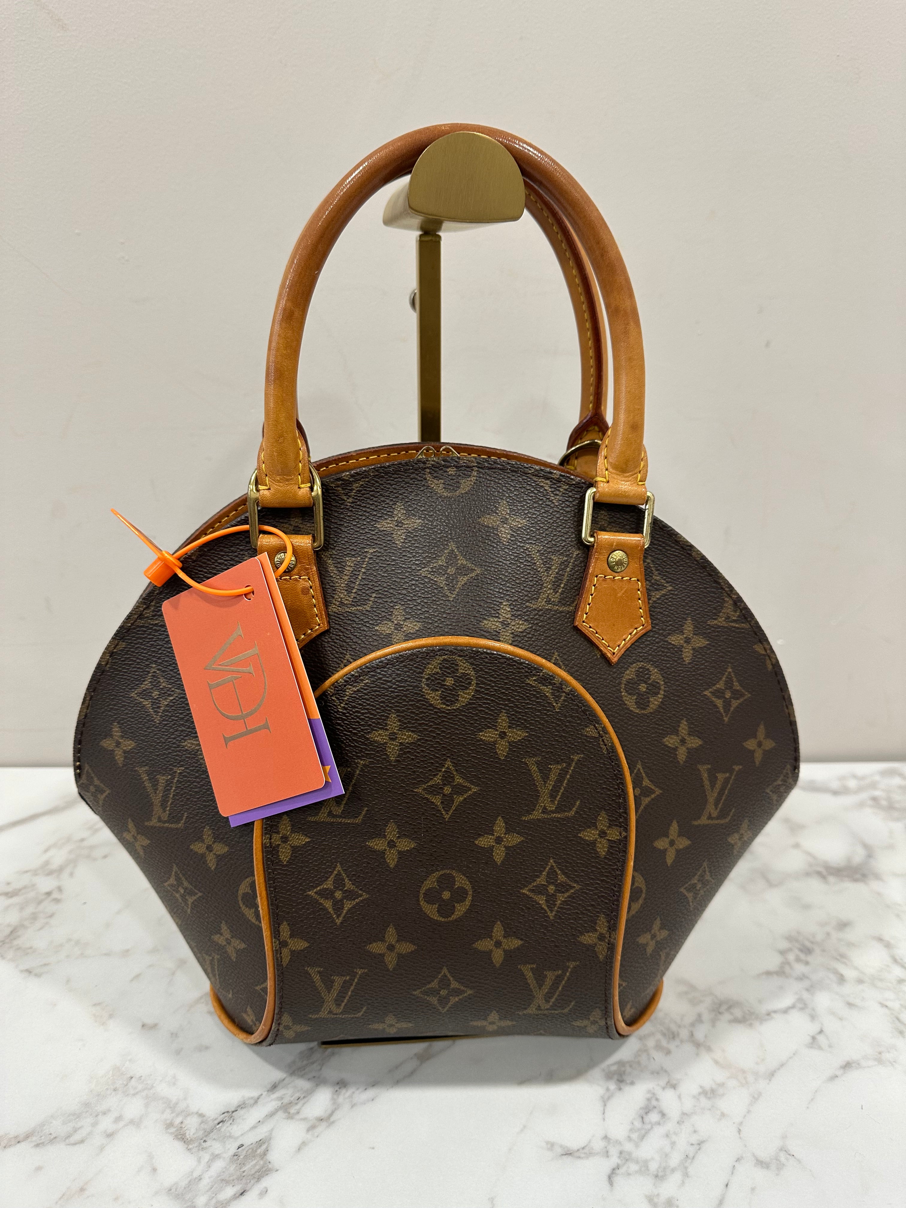 Louis Vuitton Ellipse PM