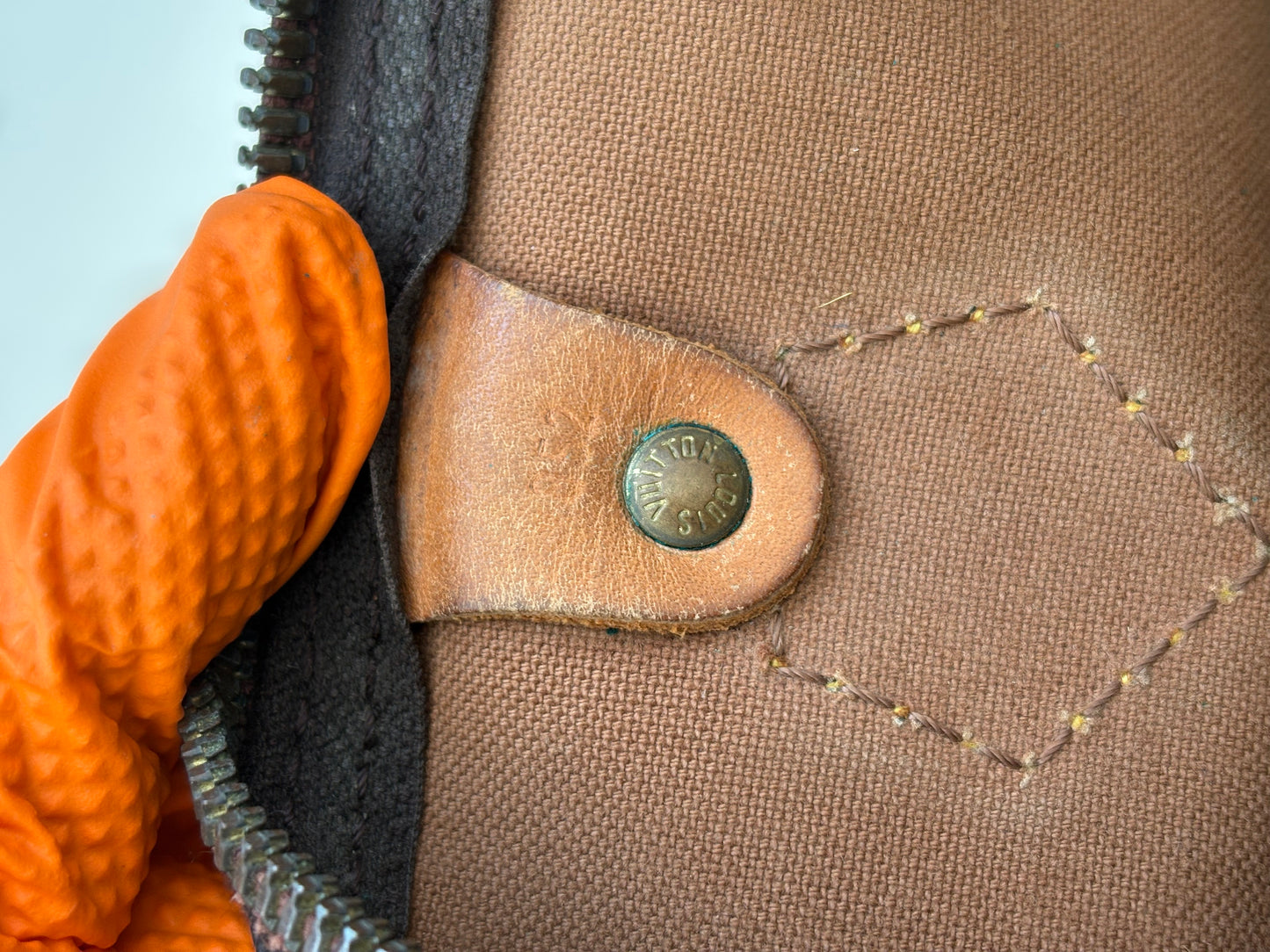 018997 - Louis Vuitton Speedy 40