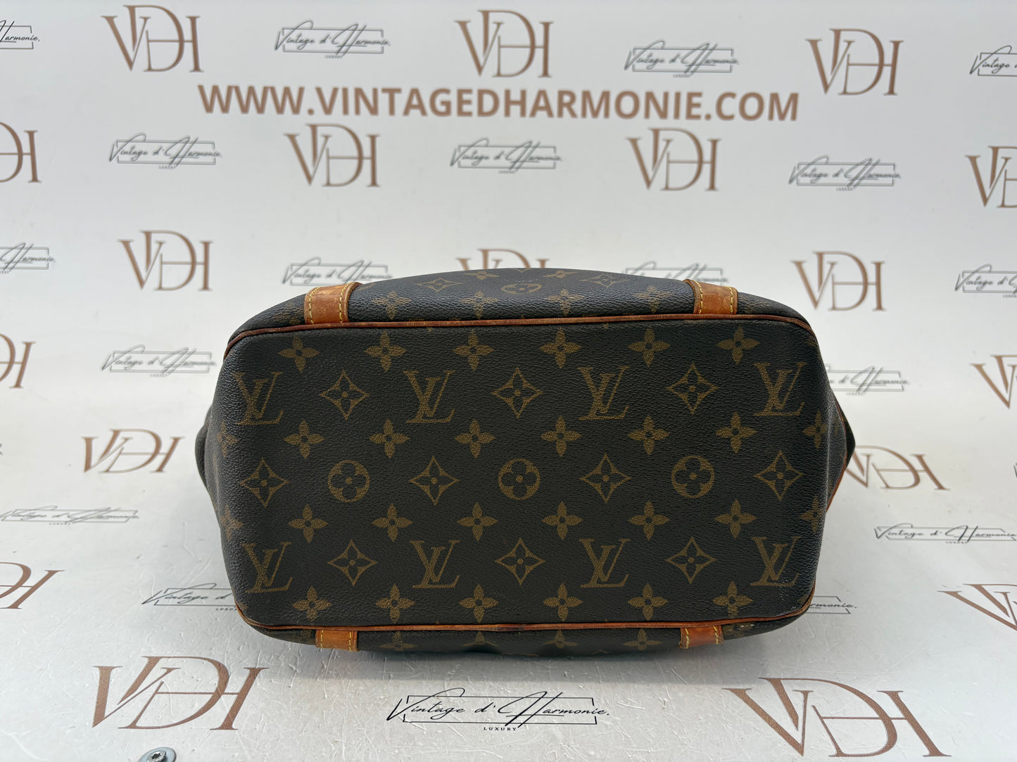 018136 - Louis Vuitton Sac Shopping