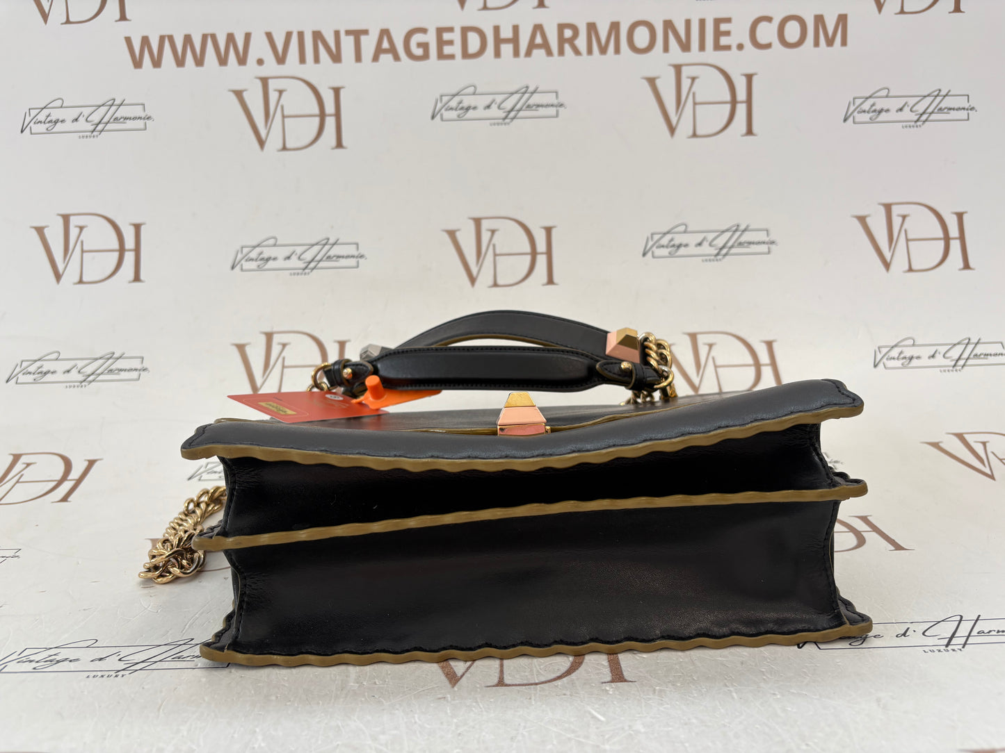 200740 - Fendi Kan