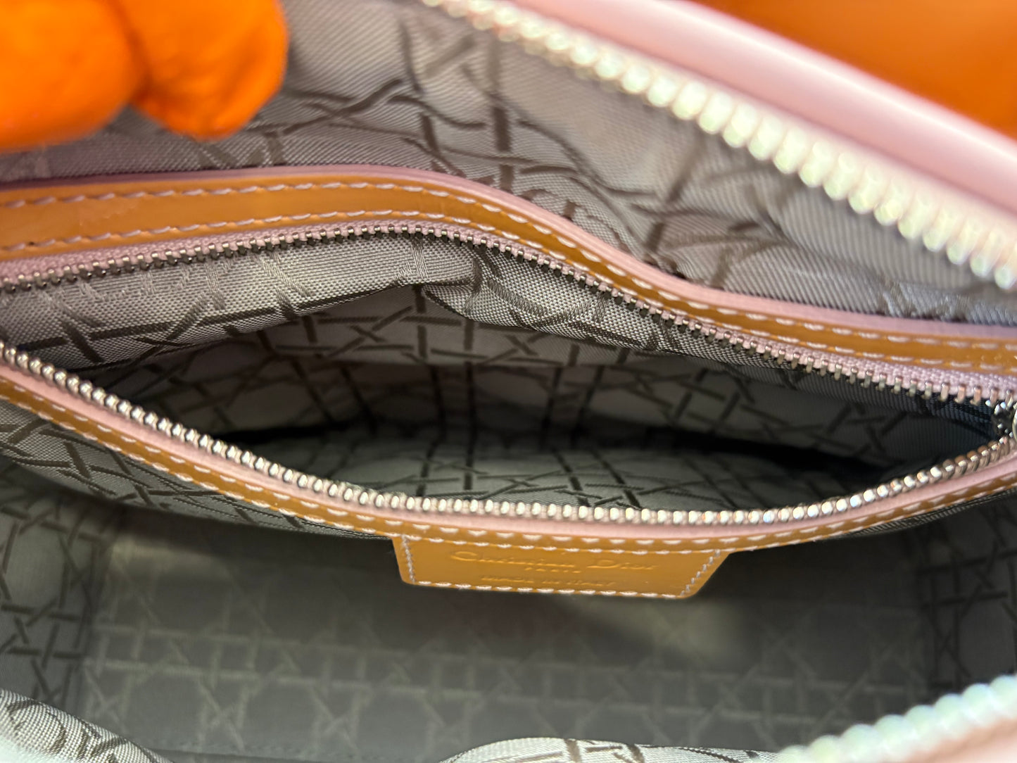 383621 - Dior Lady