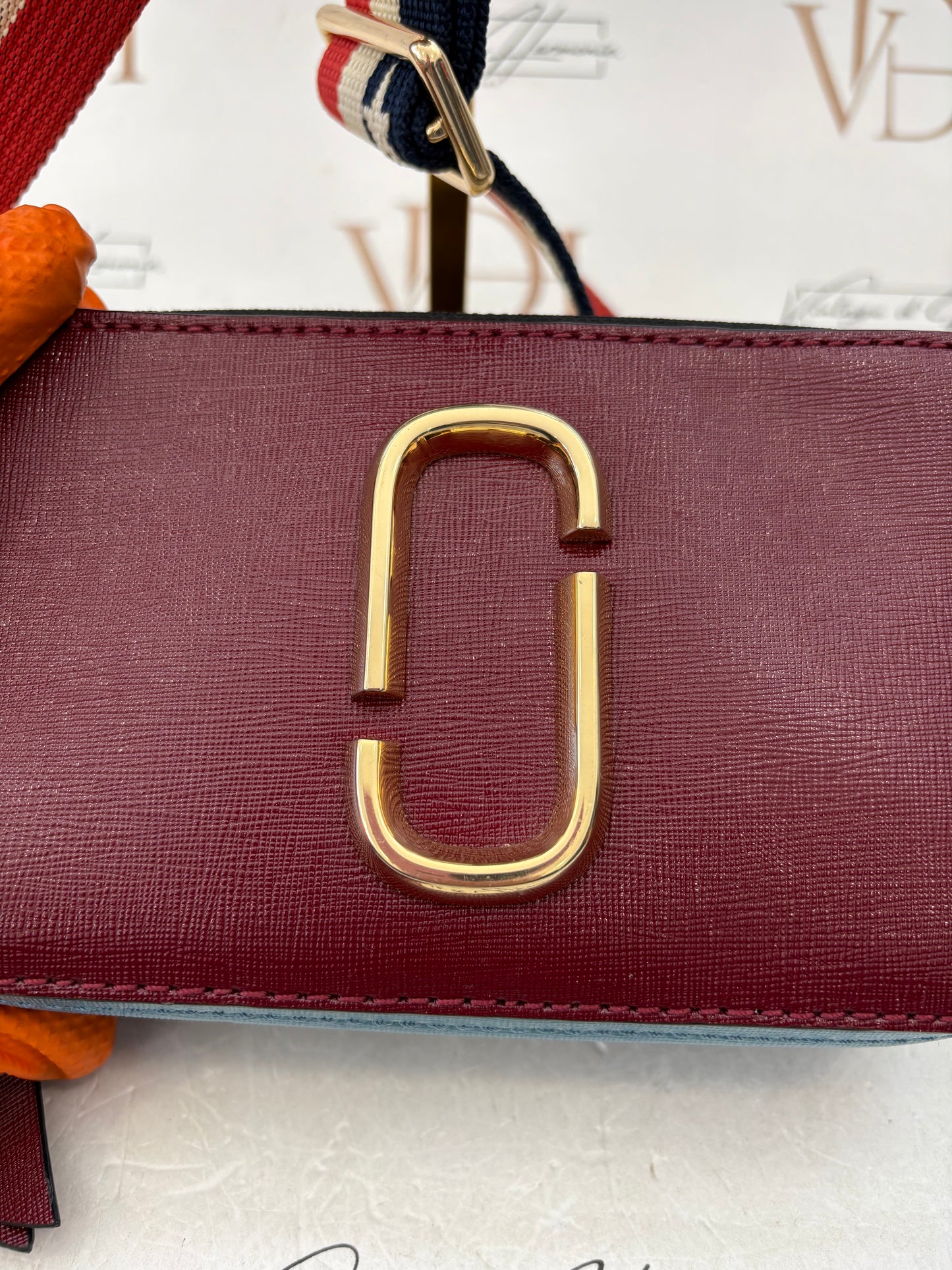 382203 - Marc Jacobs Snapshot