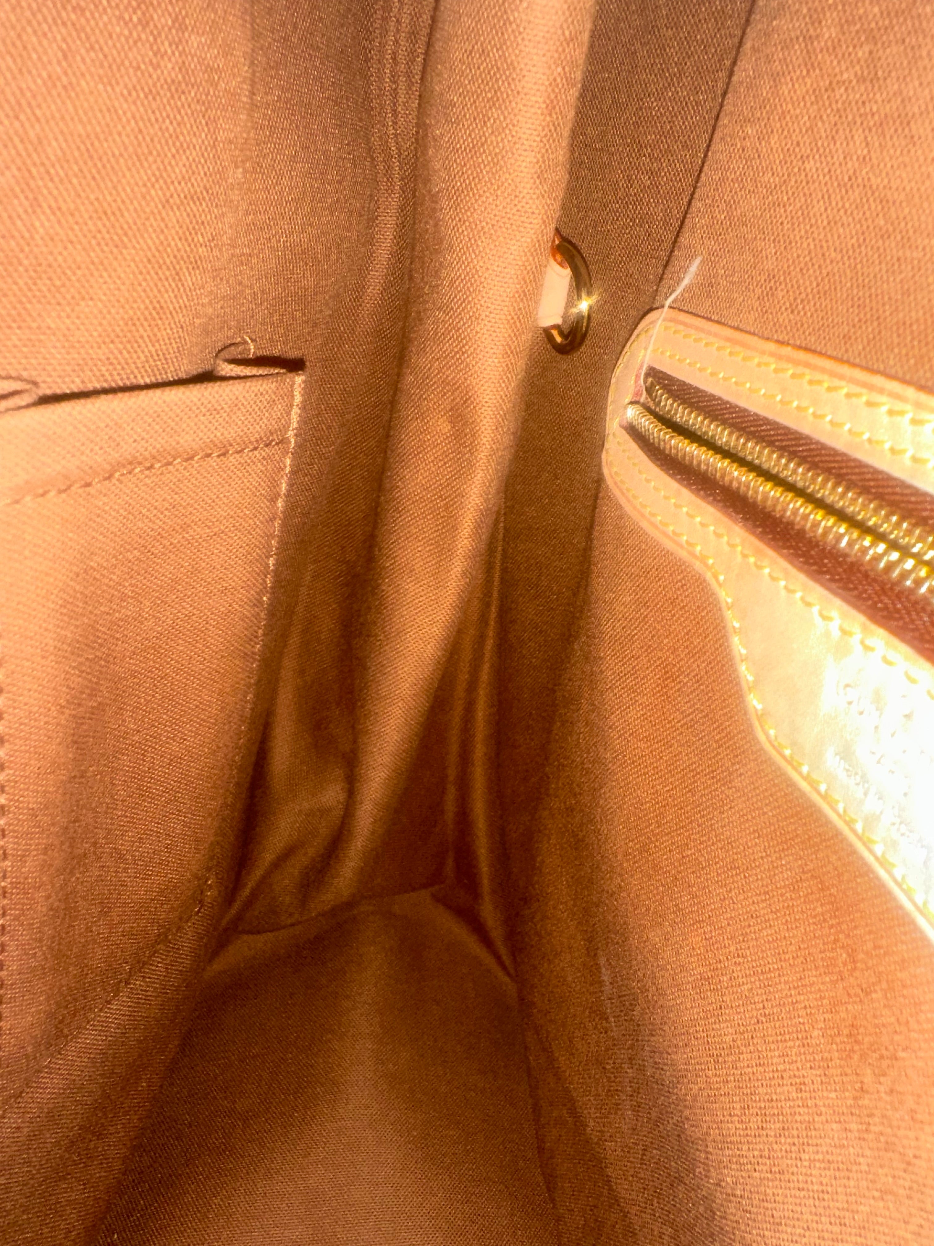 Louis Vuitton Batignolles Vertical