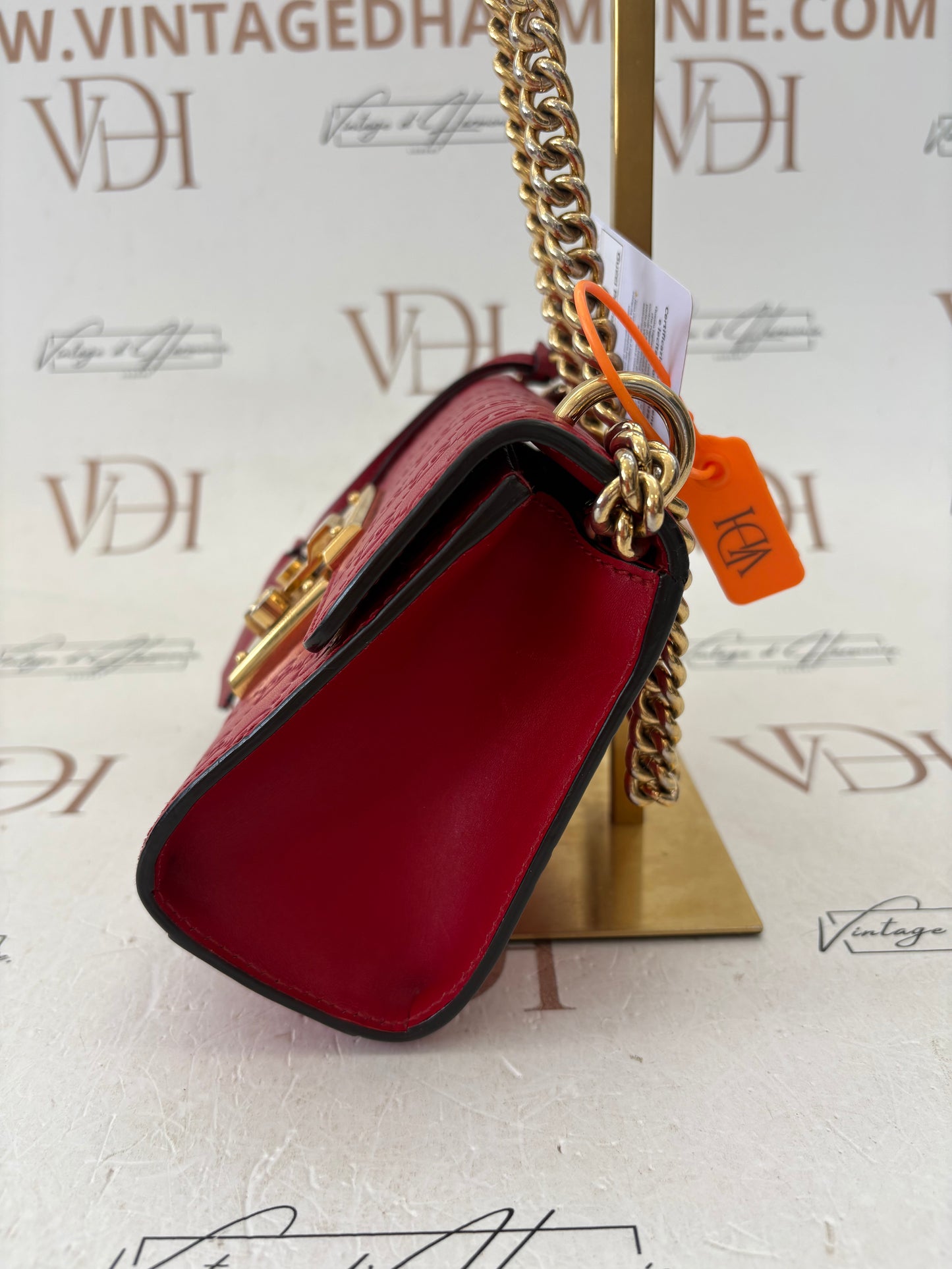 384282 - Gucci Padlock
