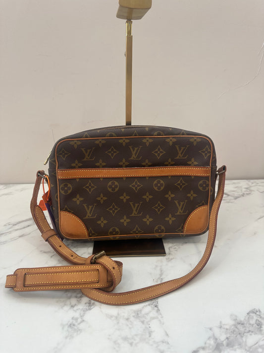 Louis Vuitton Trocadero 27