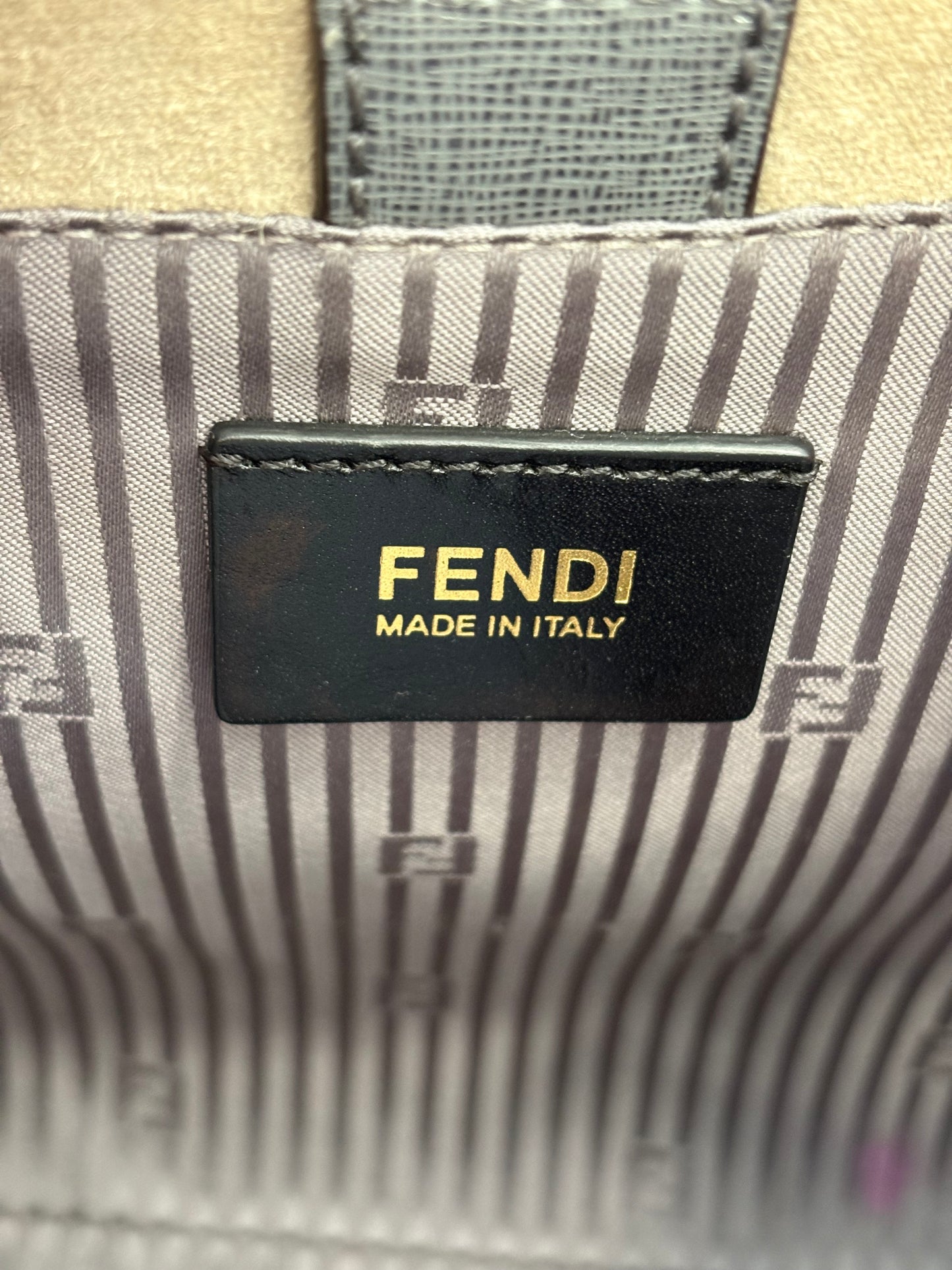 384144 - Fendi 2Jours