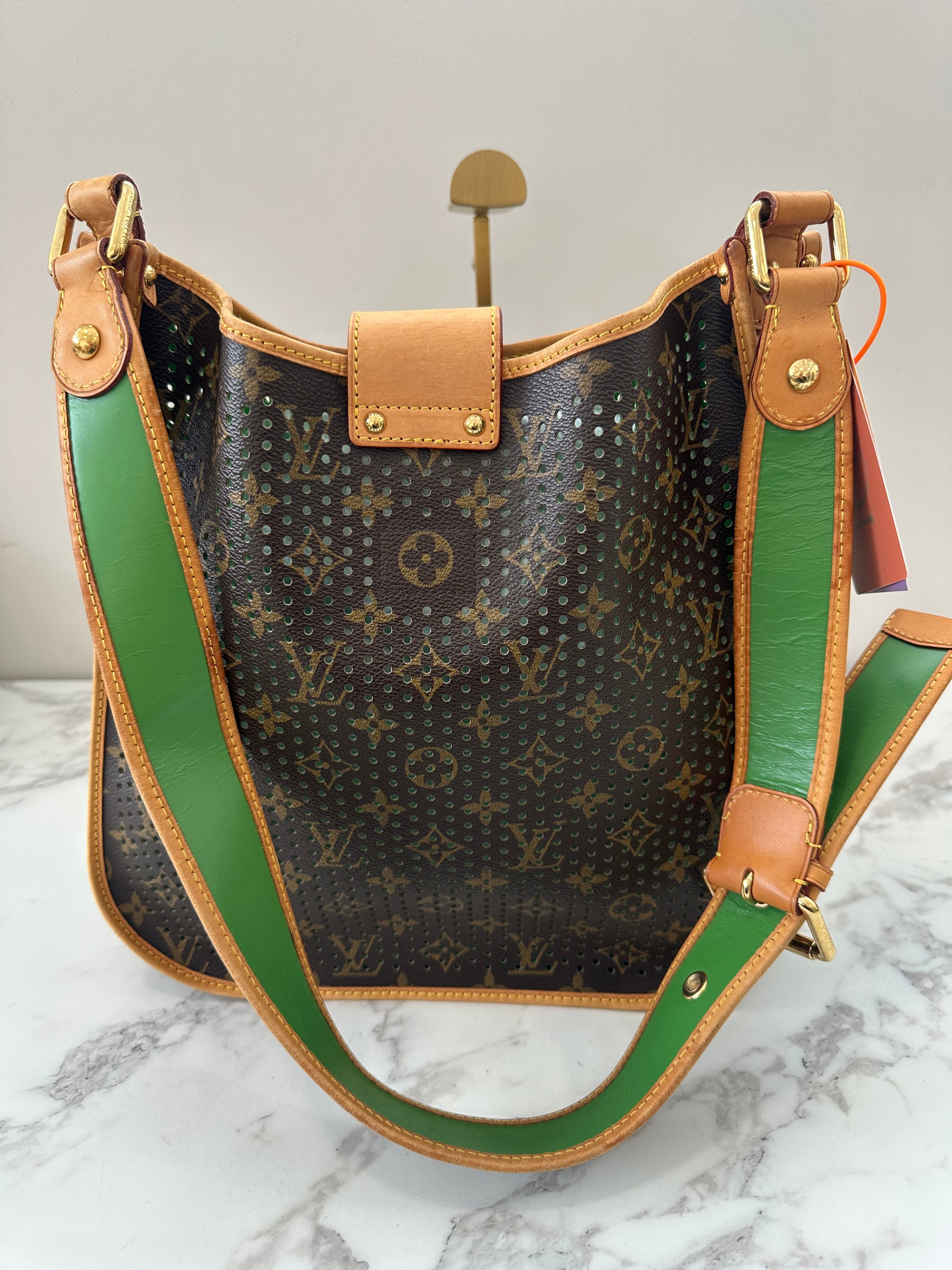 Louis Vuitton Musette Perfo