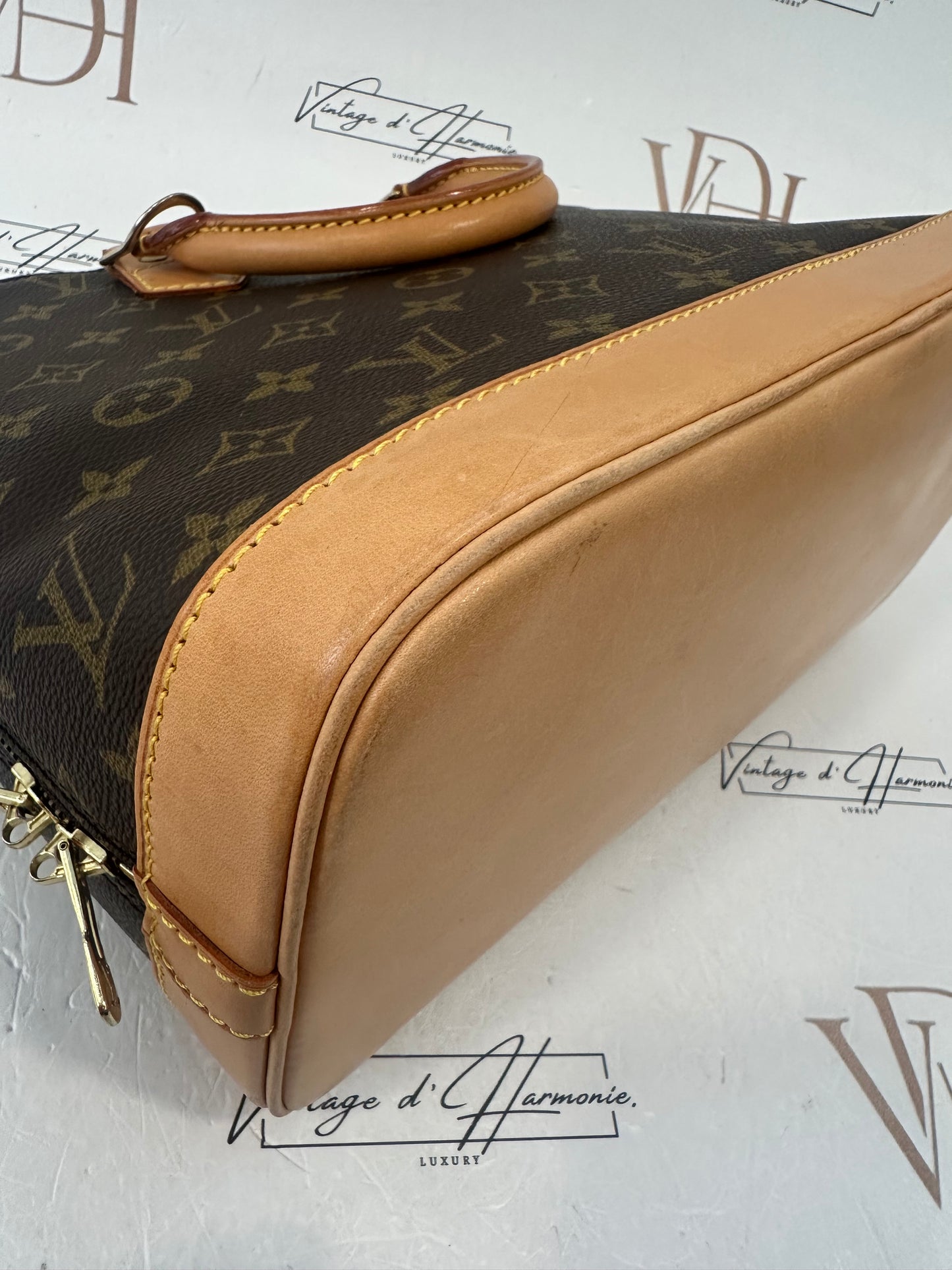 016897 - Louis Vuitton Alma