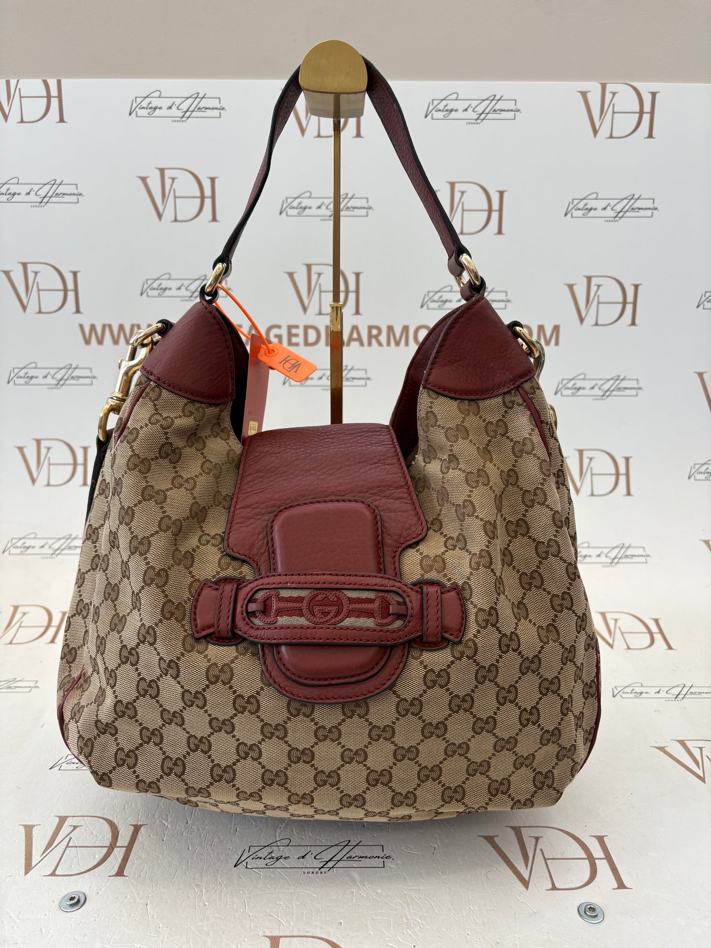 201319 - Gucci Sukey