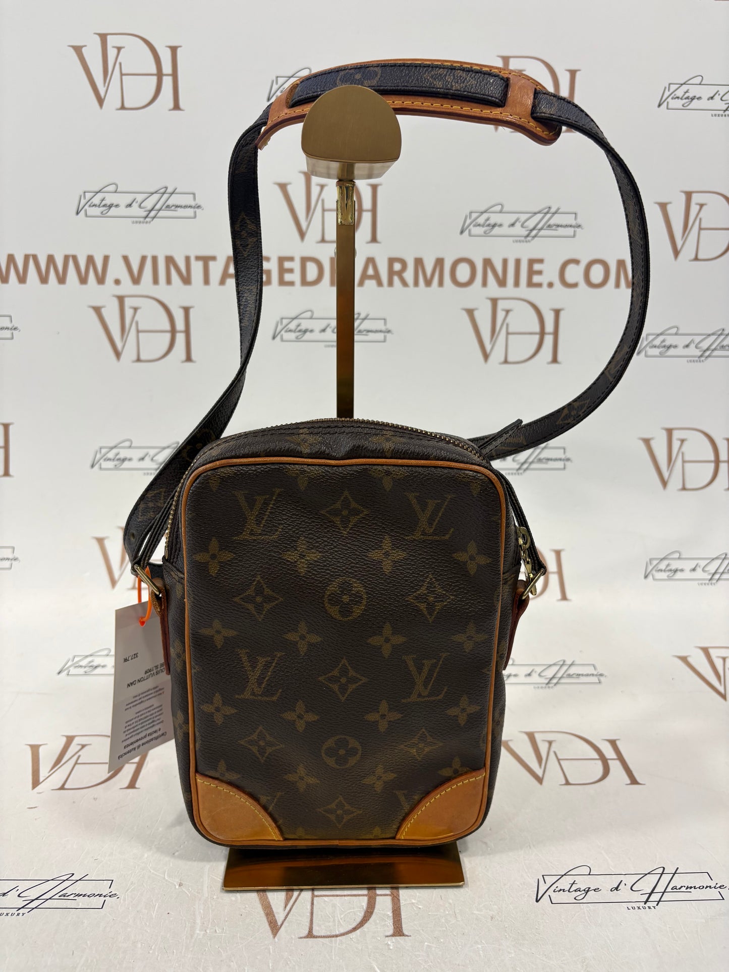018919 - Louis Vuitton Danube