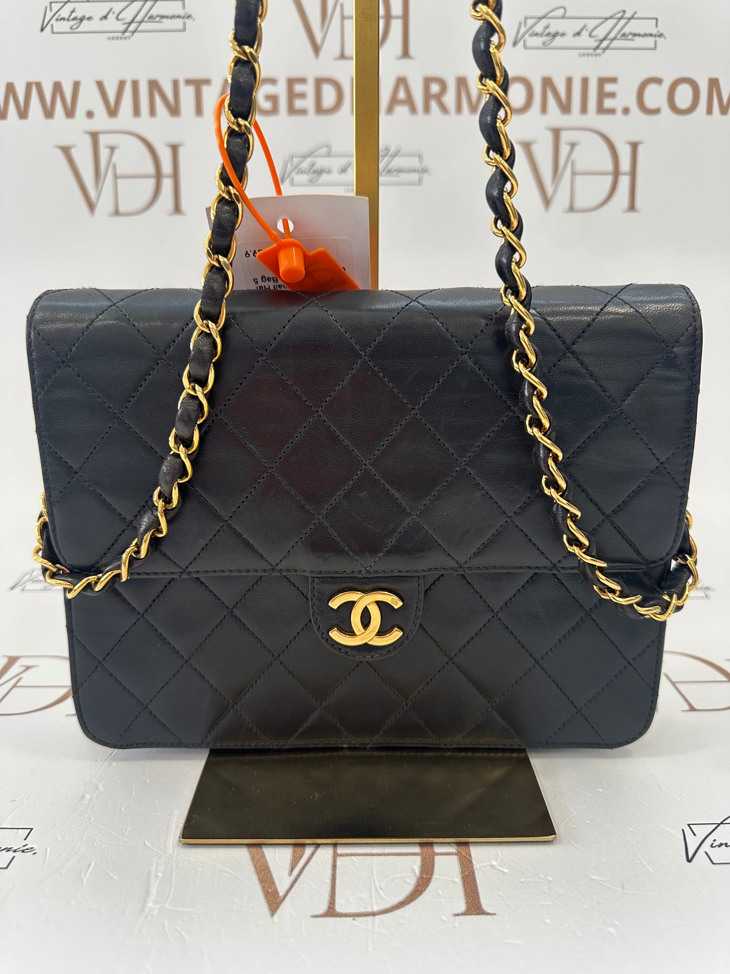 017956 - Chanel Black Lambskin