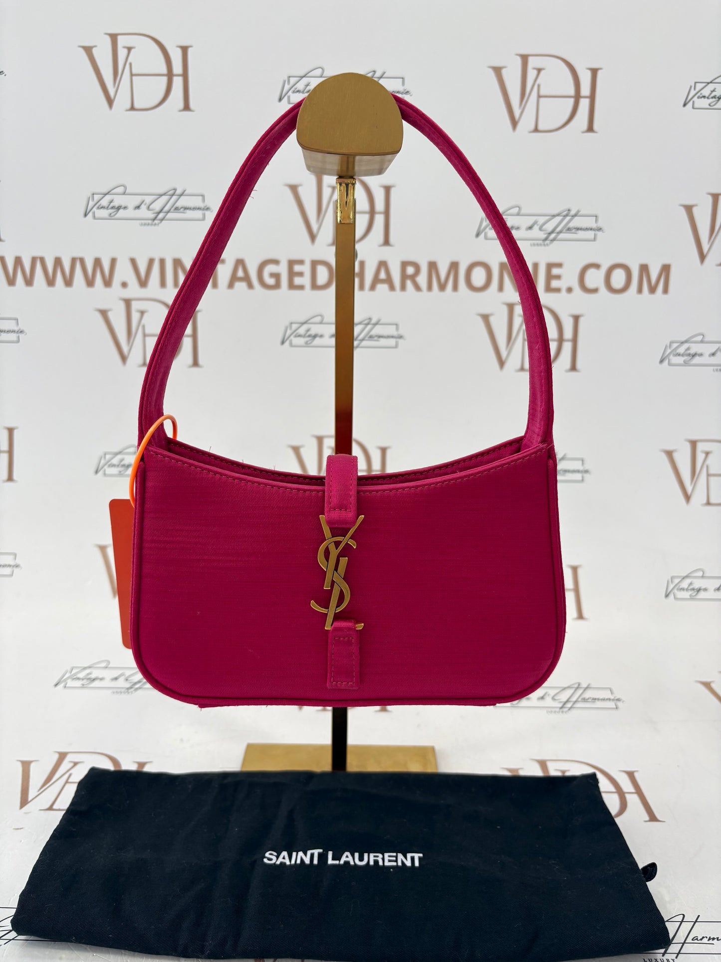 383328 - Saint Laurent LE