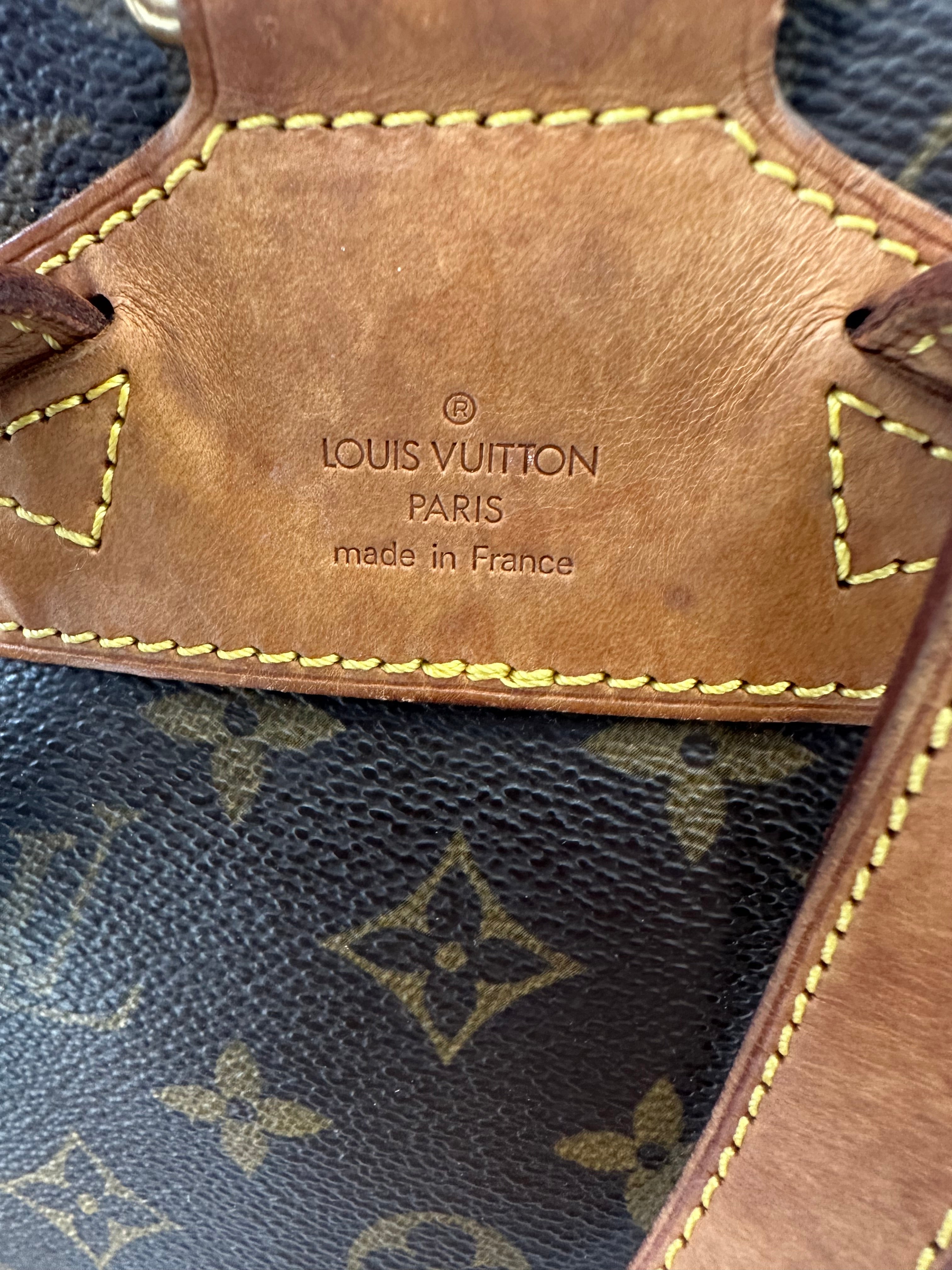 Louis Vuitton Montsouris MM