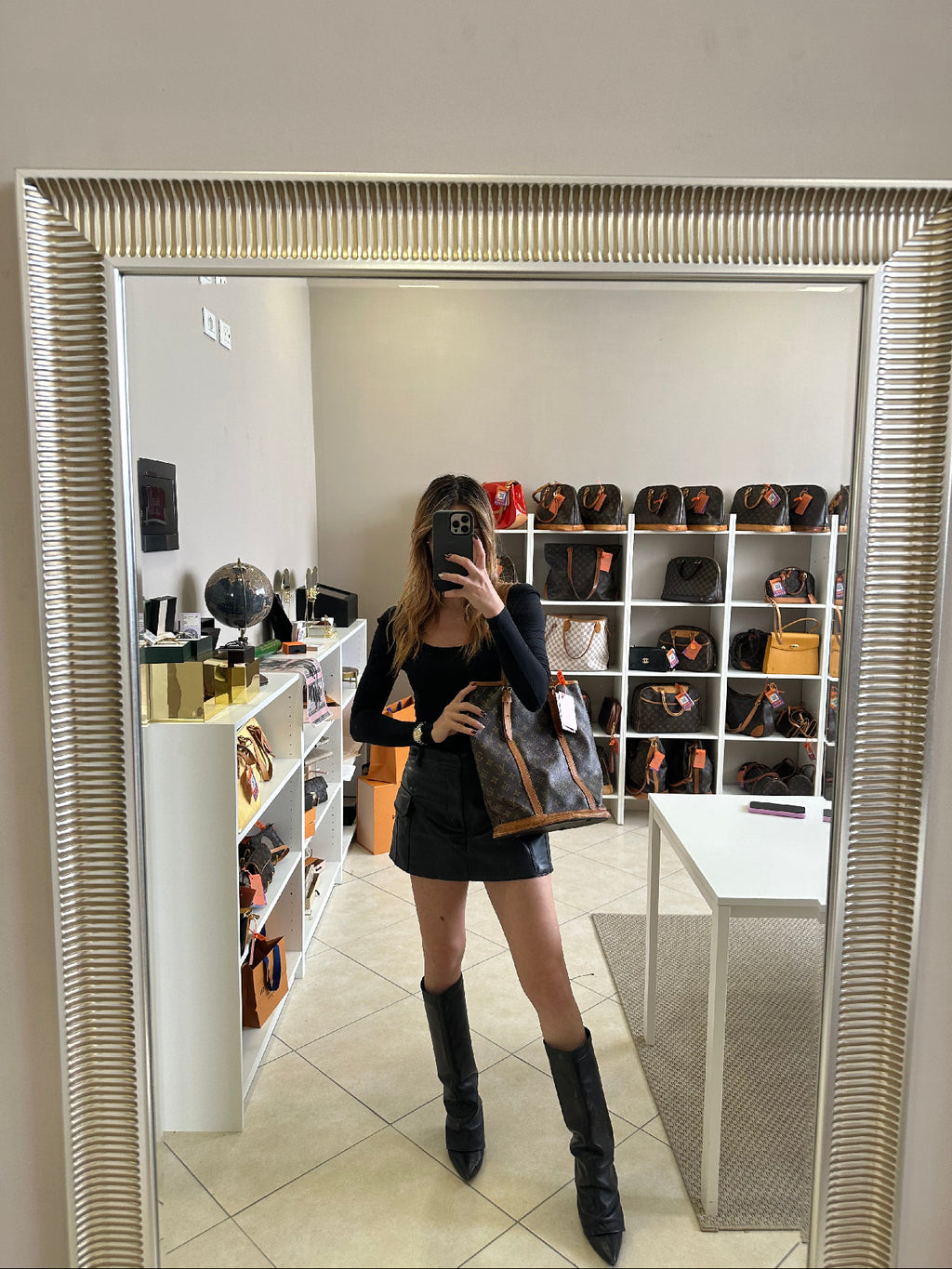 Louis Vuitton Bucket GM