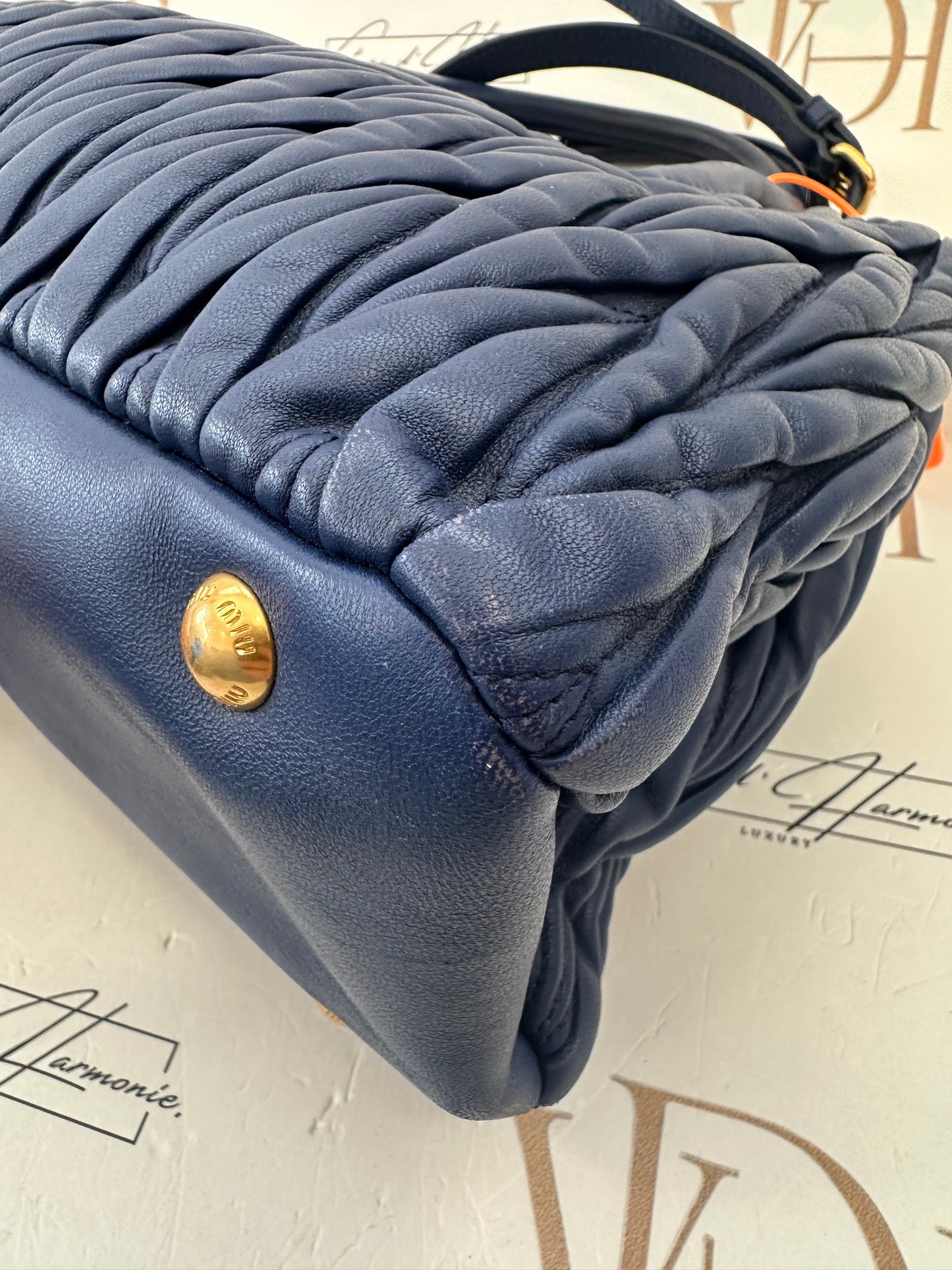 382661 -  Miu Miu Avenue