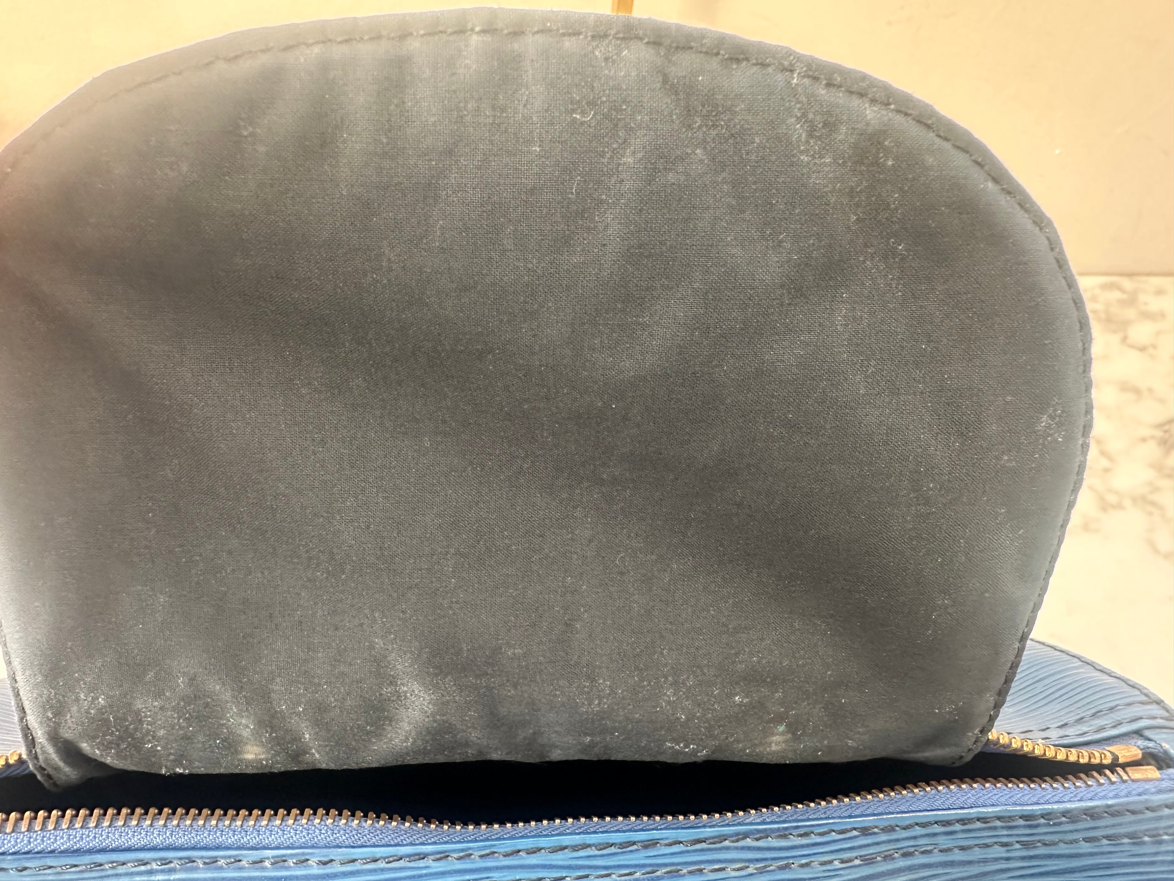 Louis Vuitton Speedy 25 Epi Blue