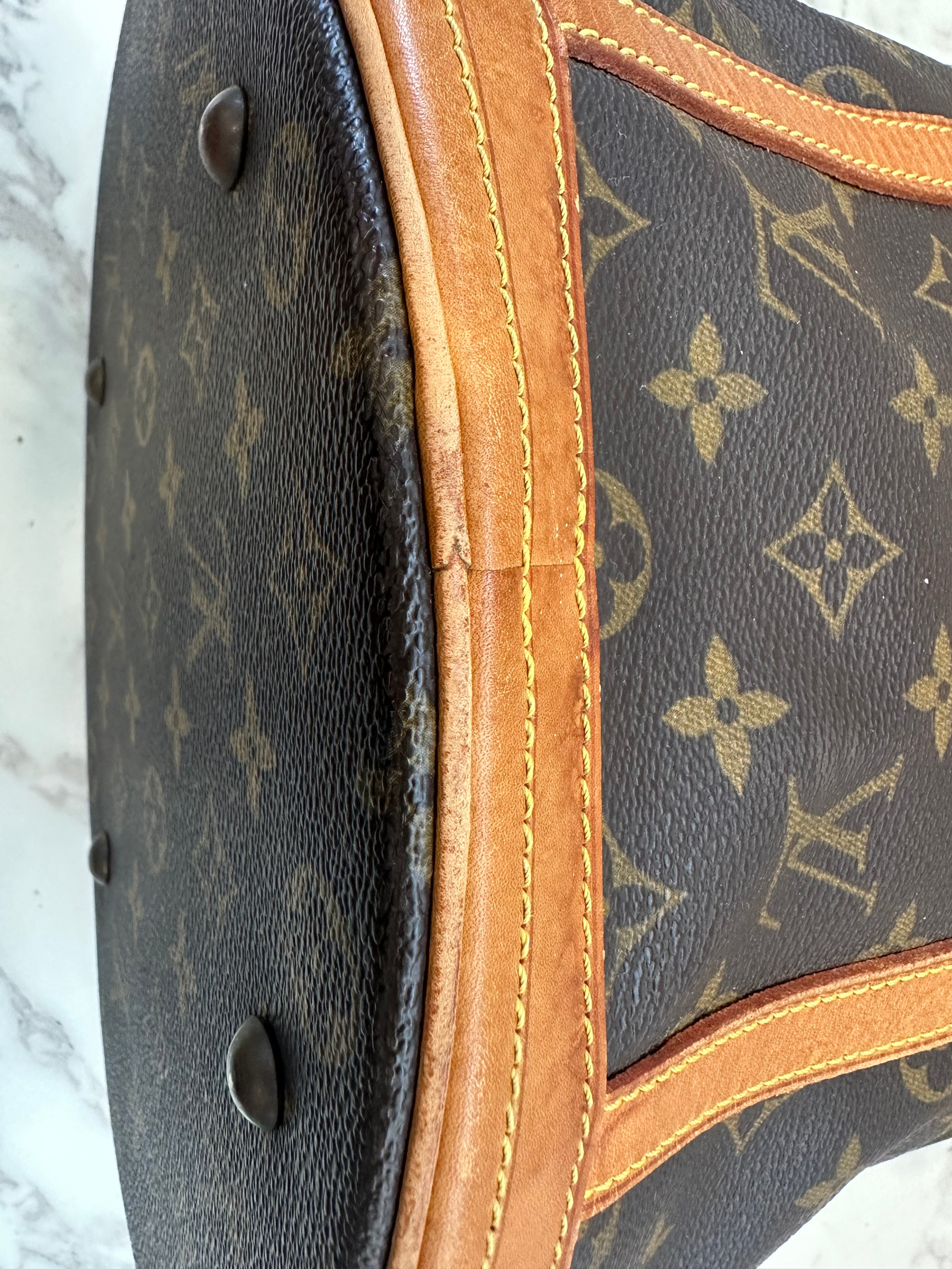 Louis Vuitton Bucket GM