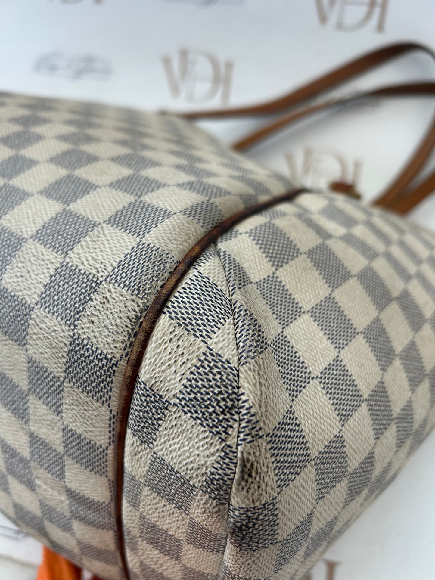 201520 - Louis Vuitton