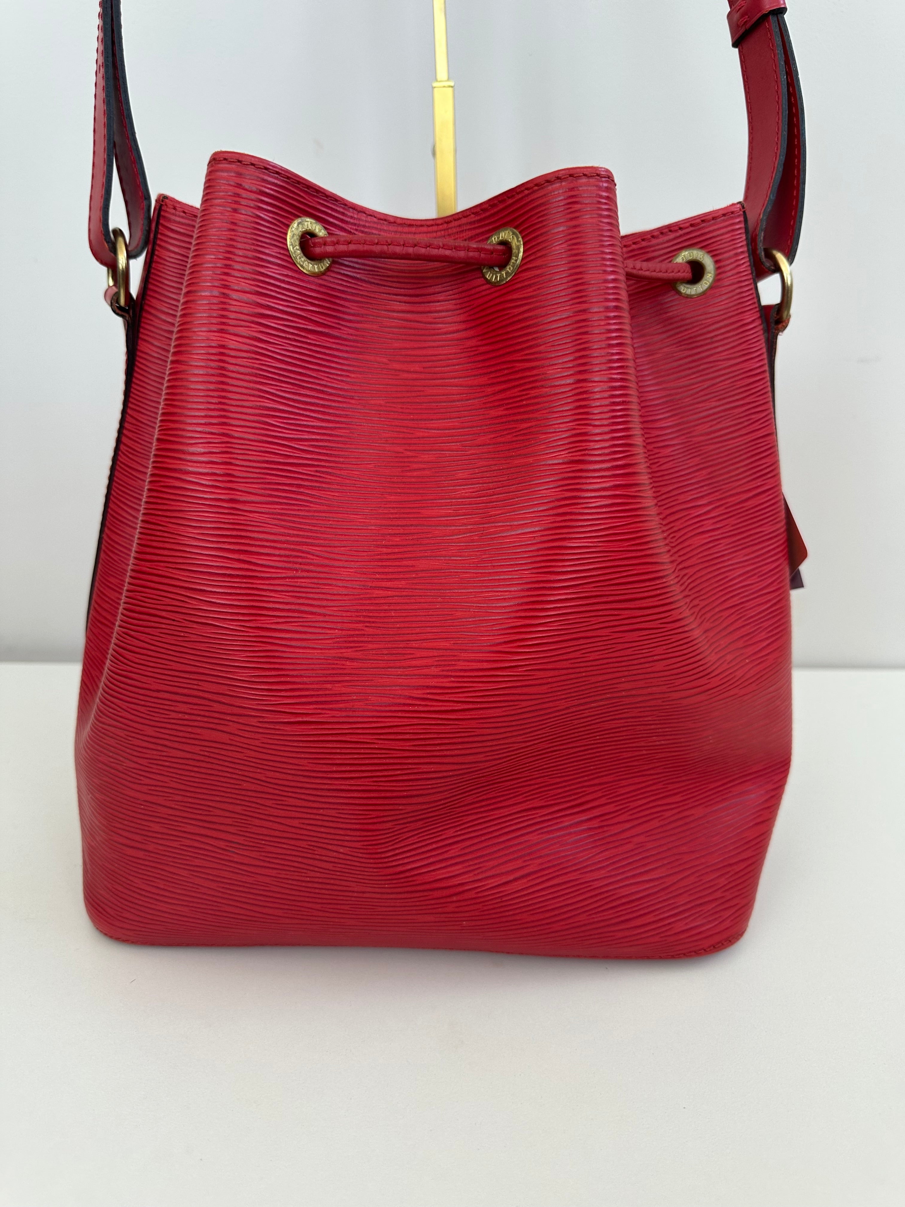 Louis Vuitton Petite Noé Red Epi