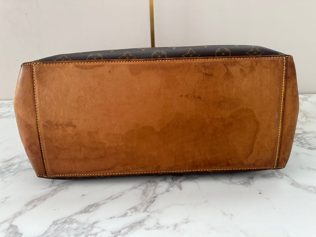 Louis Vuitton Cabas Mezzo