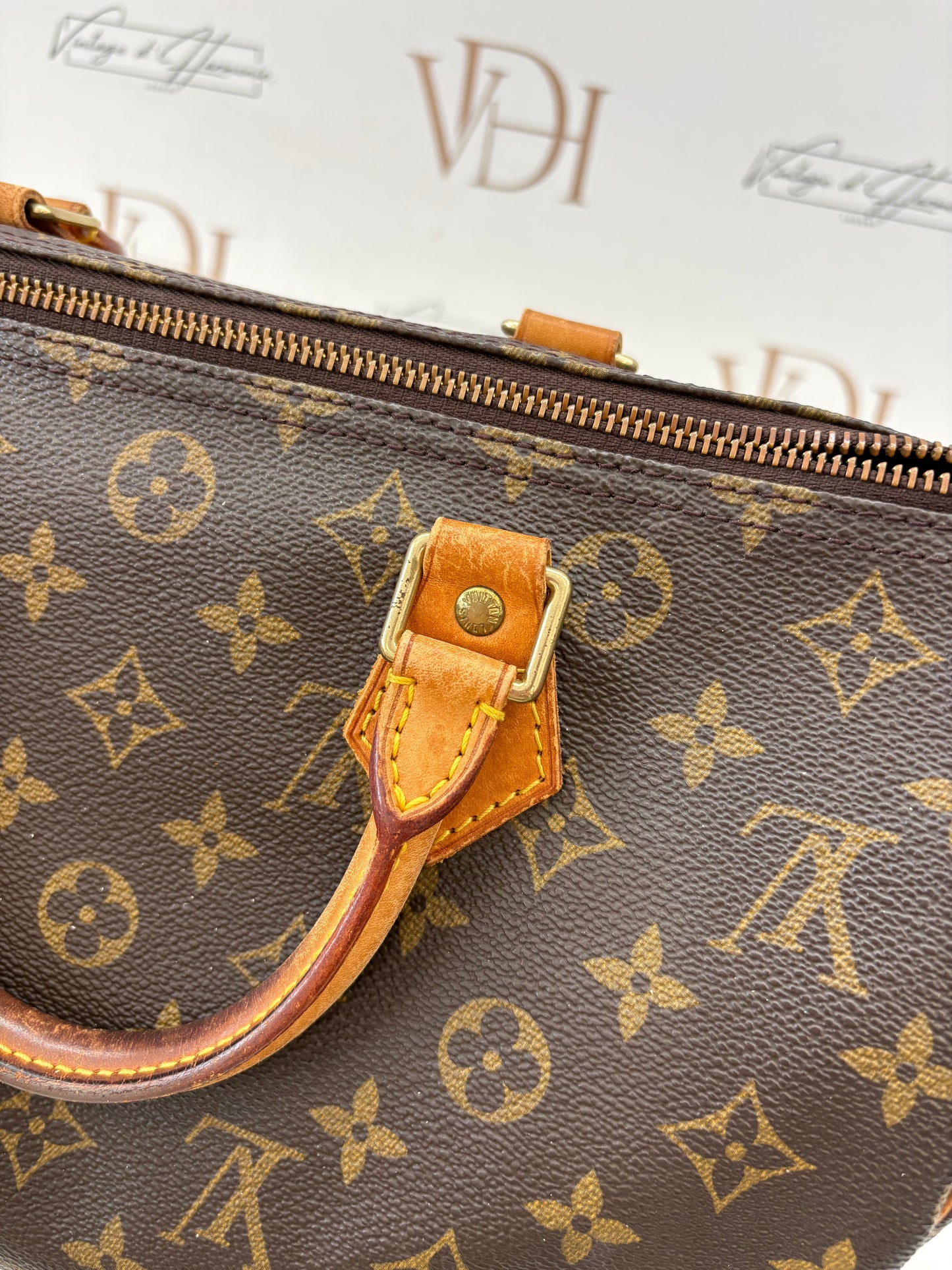 018356 - Louis Vuitton Speedy 30