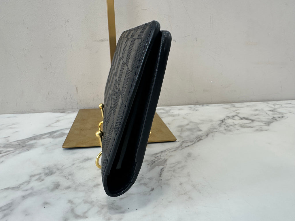 Louis Vuitton Damier