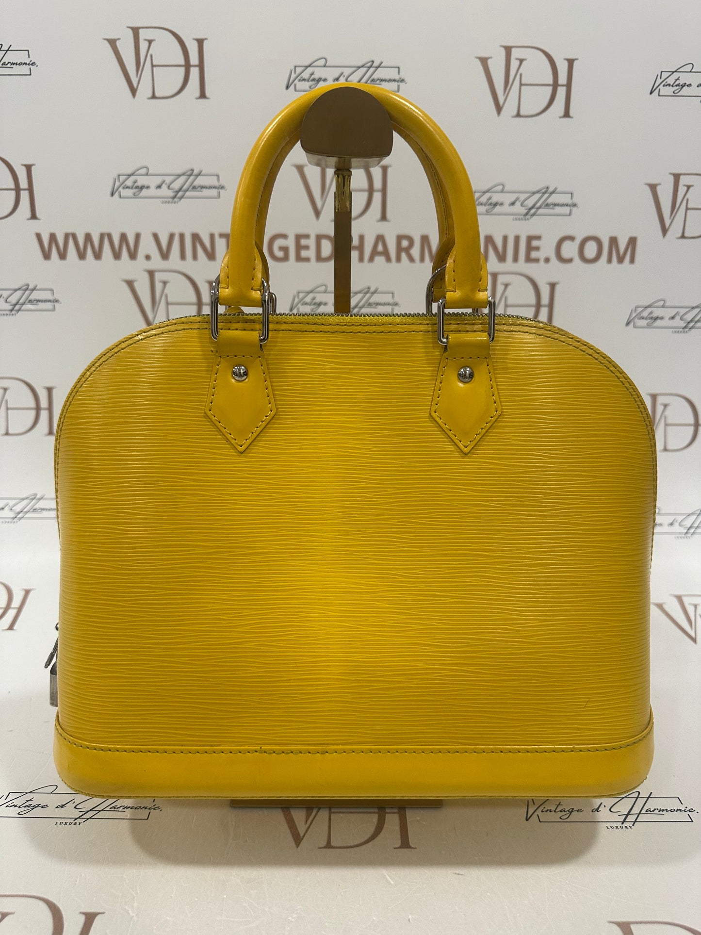 382860 - Louis Vuitton Alma