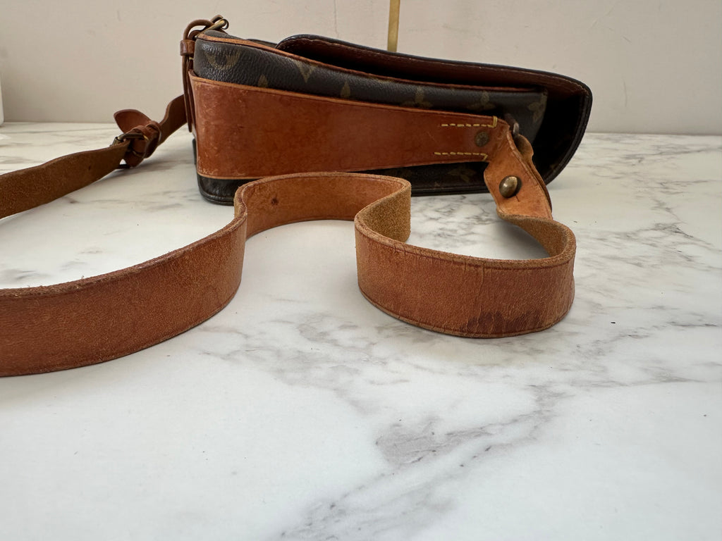 Louis Vuitton Cartouchiere GM