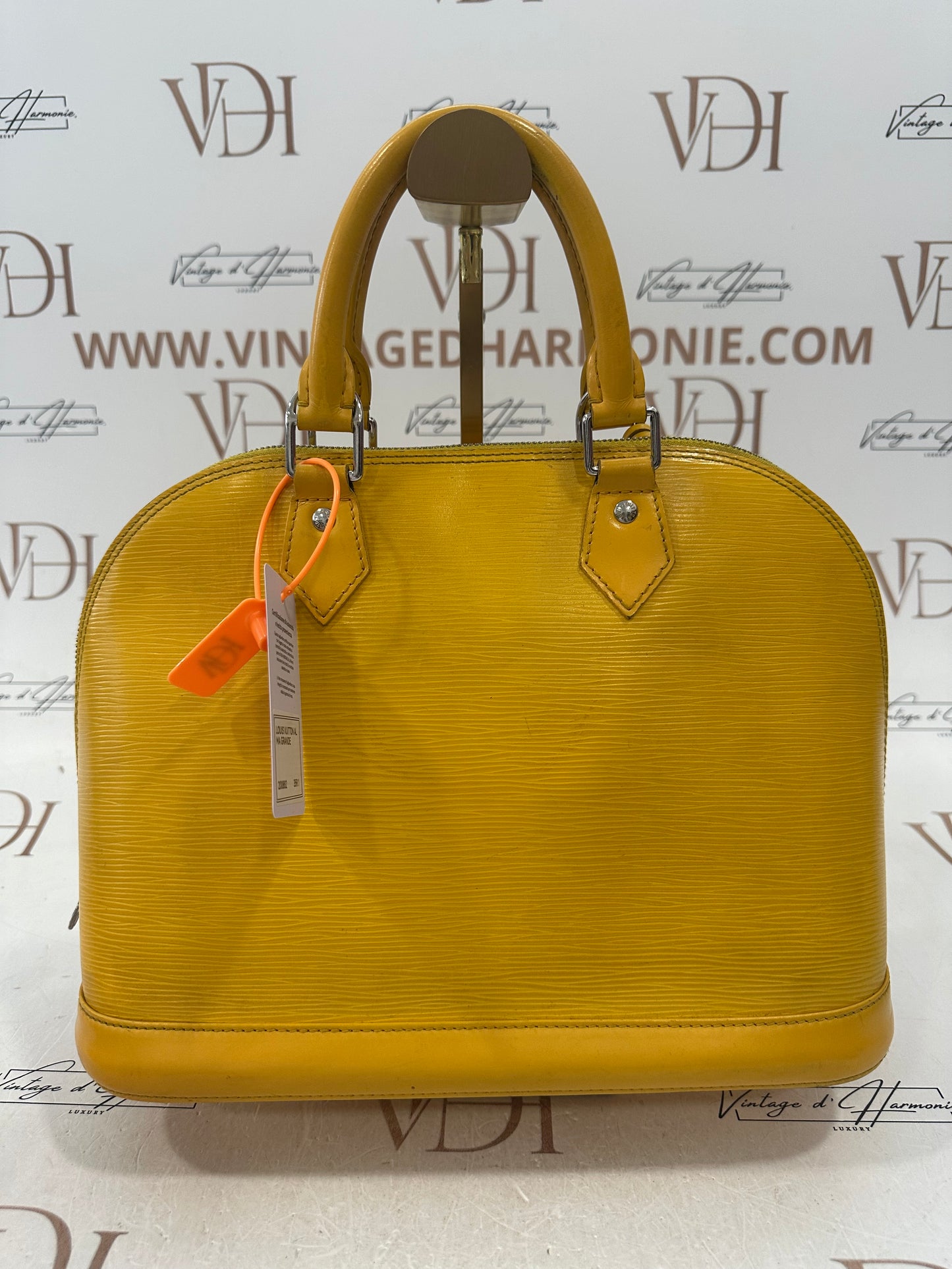 200882 - Louis Vuitton Alma Epi Yellow