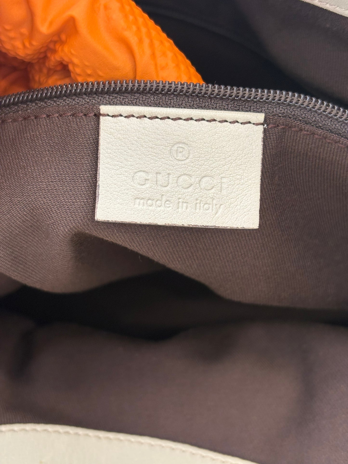 018977 - Gucci Beige Canvas GG