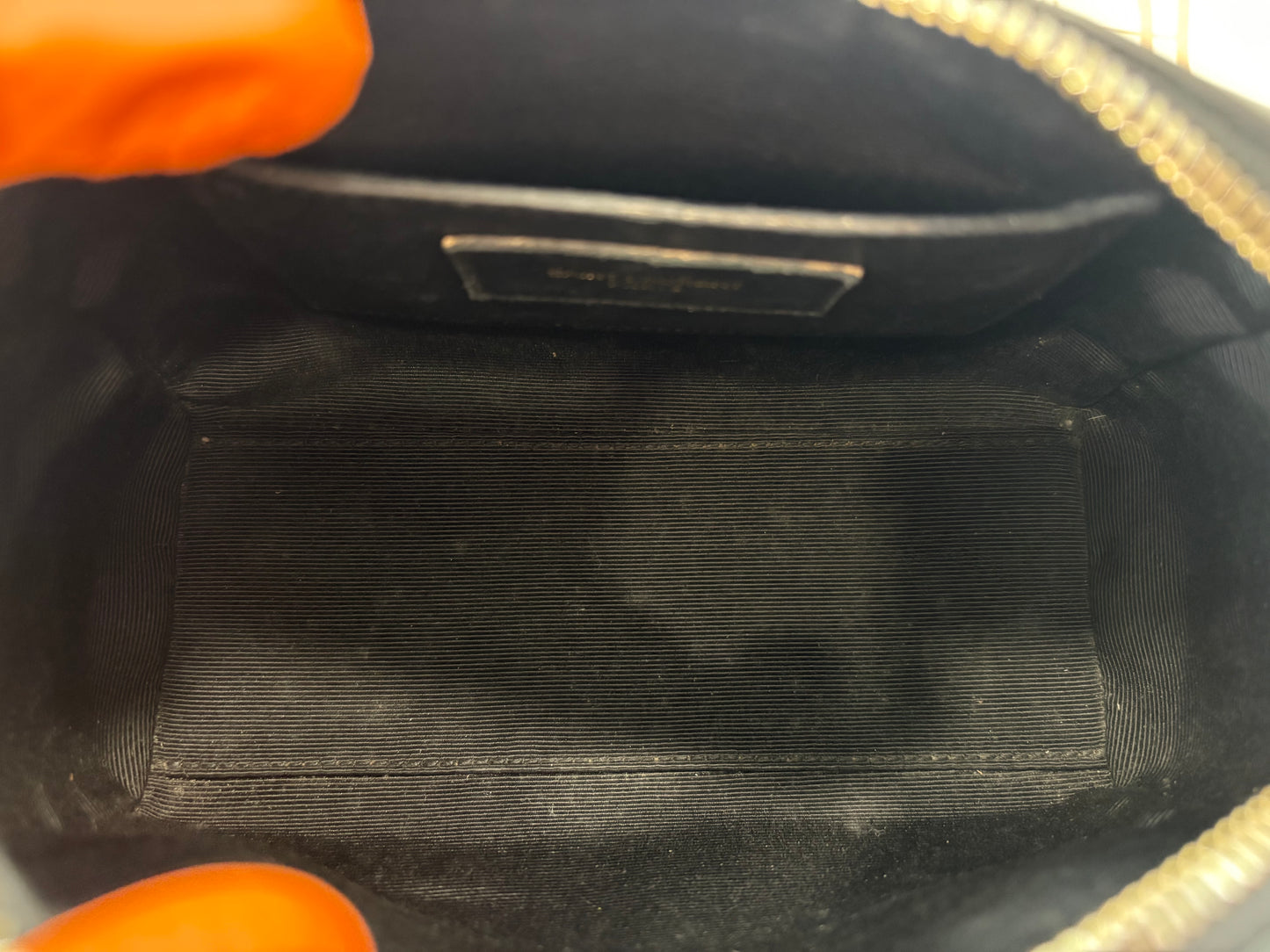 201087 - Saint Laurent Duffel 6