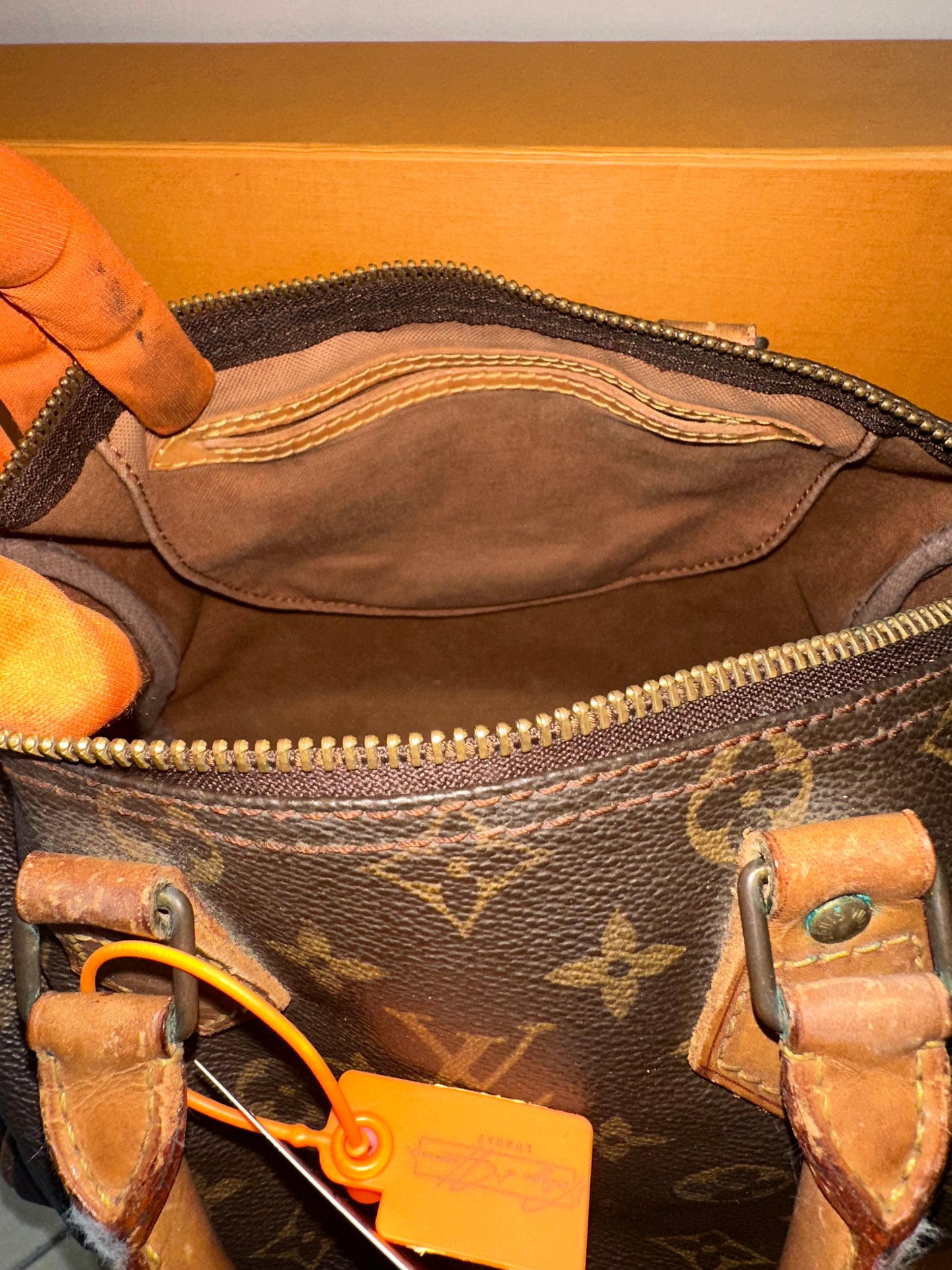 Louis Vuitton Speedy 25