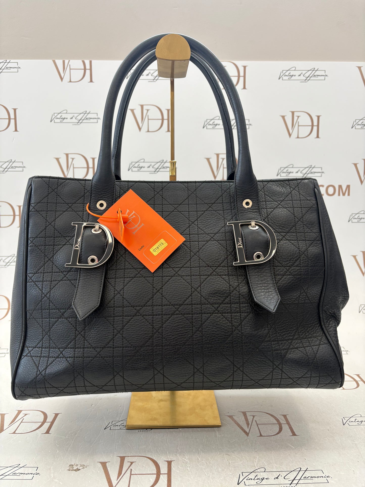 018113 - Christian Dior Black Leather Cannage Tote
