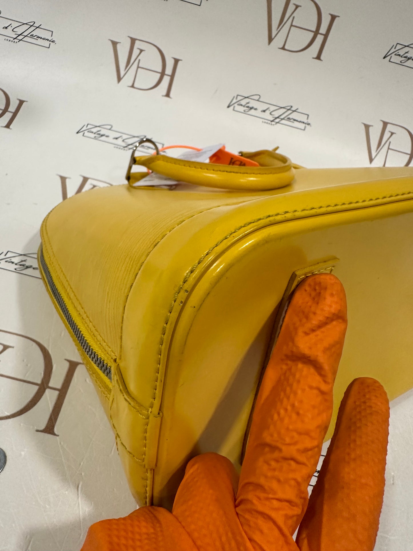 382860 - Louis Vuitton Alma