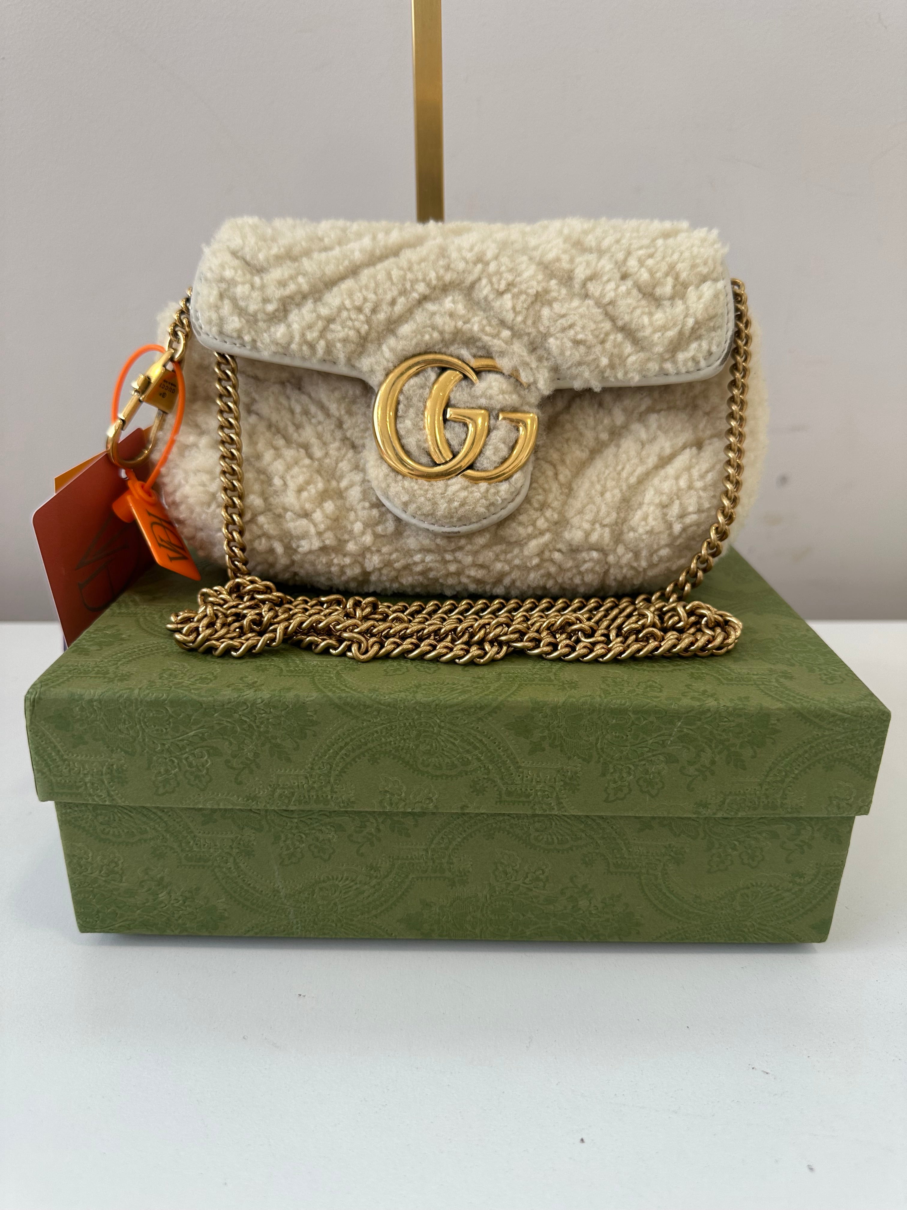 Gucci Wool GG