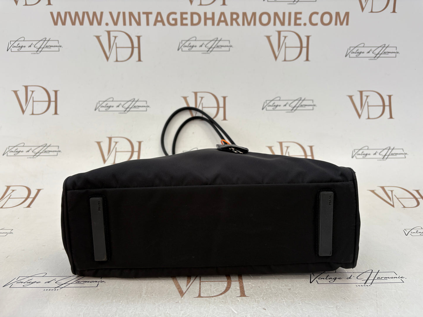 018336 - Prada Tote Nylon