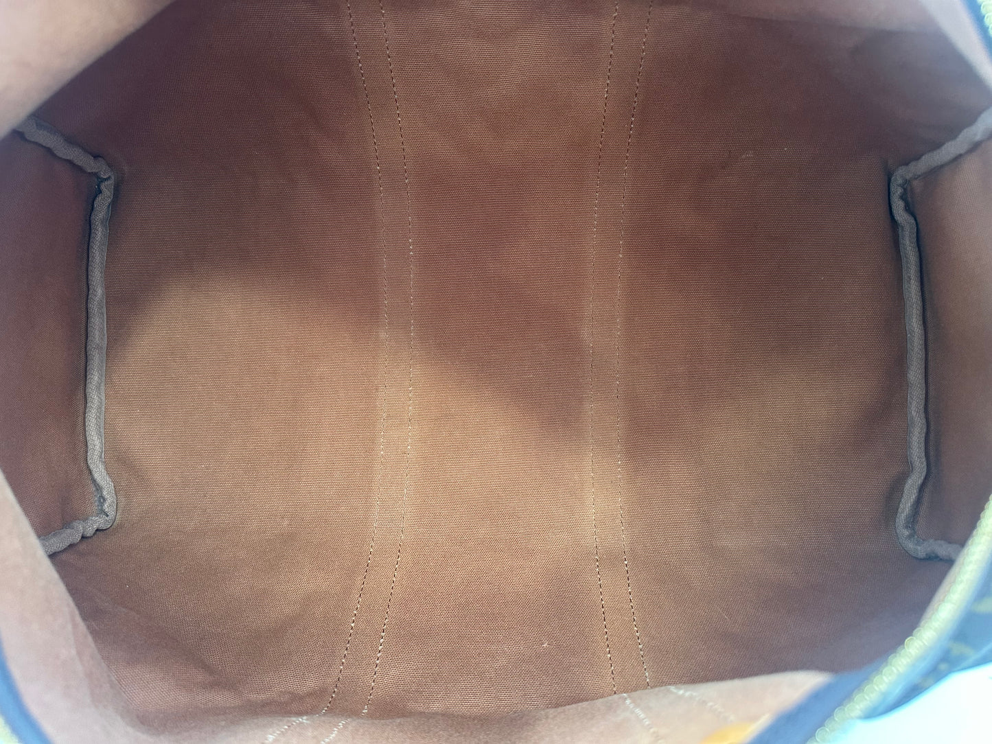 017985 - Louis Vuitton Keepall 50