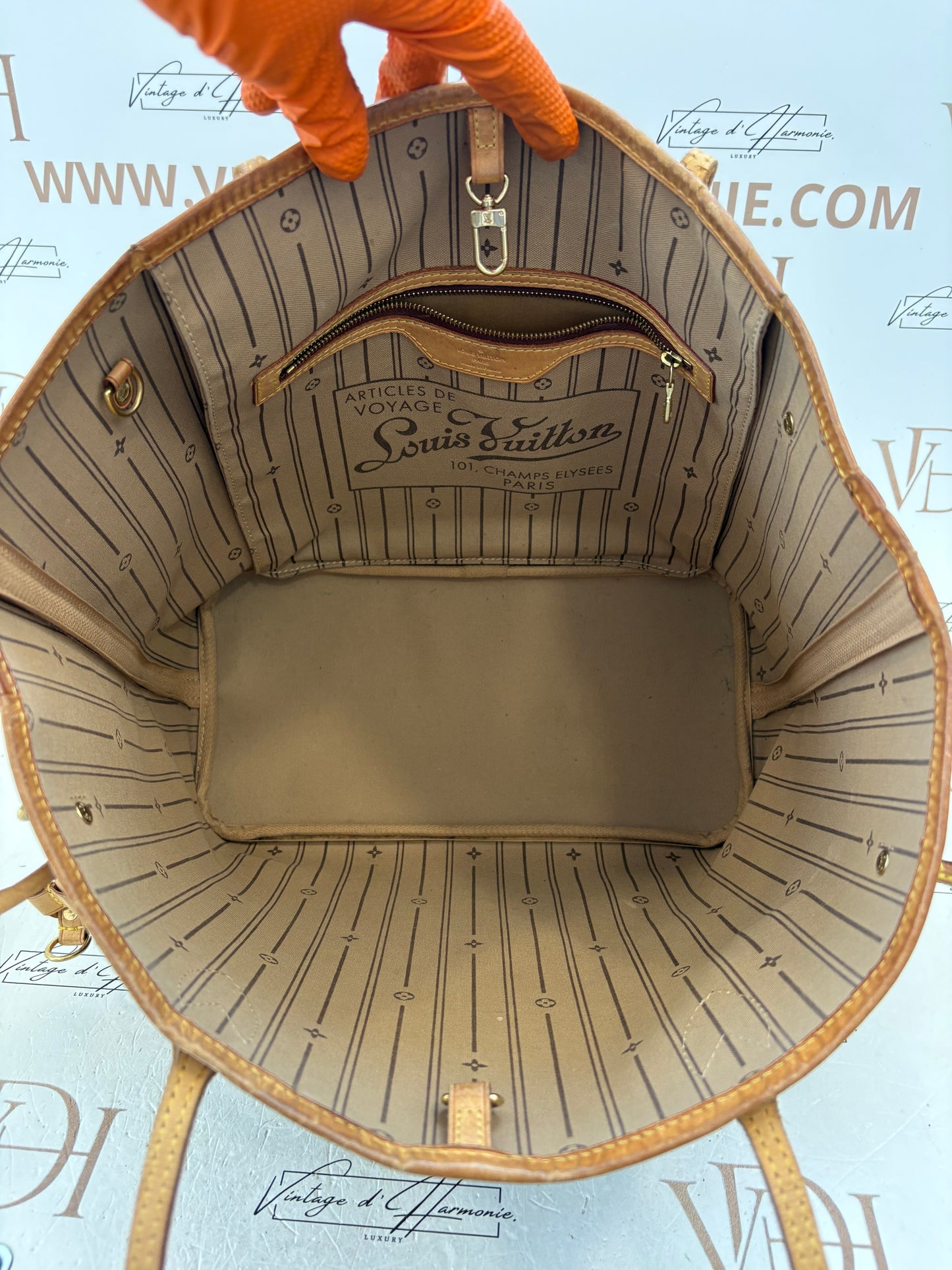 018614 - Louis Vuitton Neverfull MM